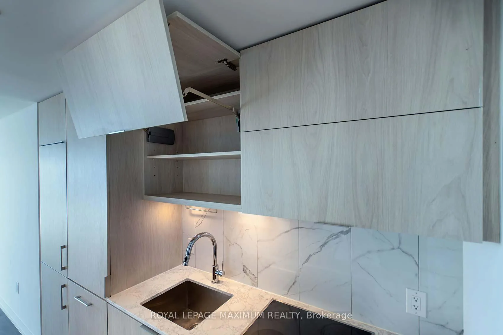 Photo 29 of Unit 2901, 20 Richardson Street, Toronto, Waterfront Communities — HOMEH