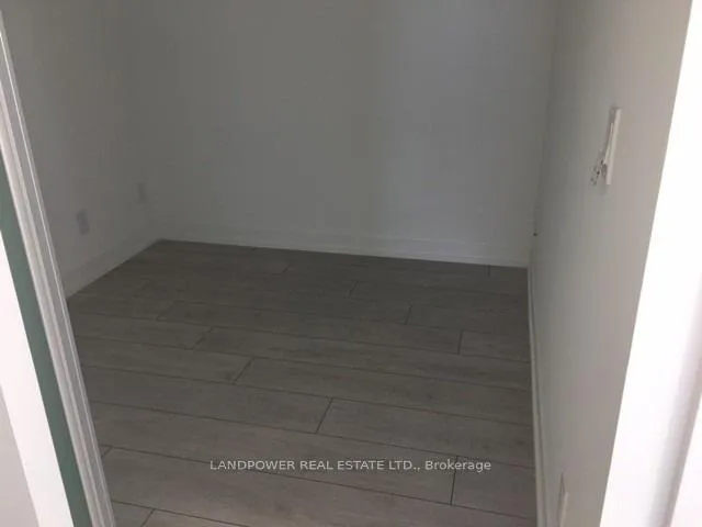 Photo 5 of Unit 2309, 5 Buttermill Avenue, Vaughan, Concord — HOMEH