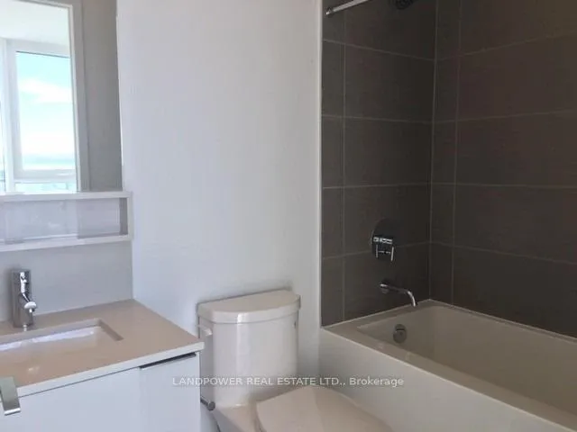 Photo 7 of Unit 2309, 5 Buttermill Avenue, Vaughan, Concord — HOMEH