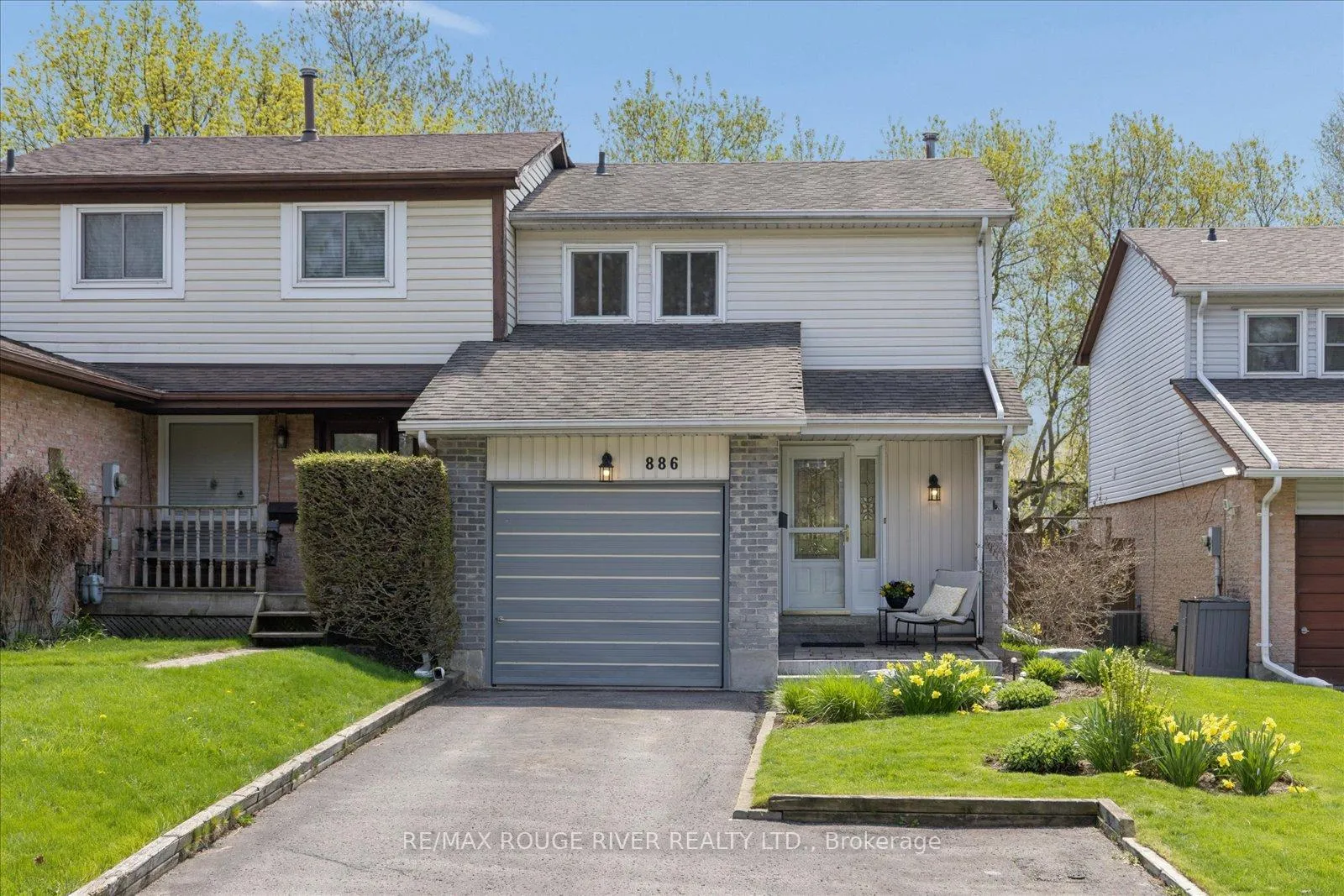 Photo 1 of 886 Gentry Crescent, Oshawa, Eastdale — HOMEH