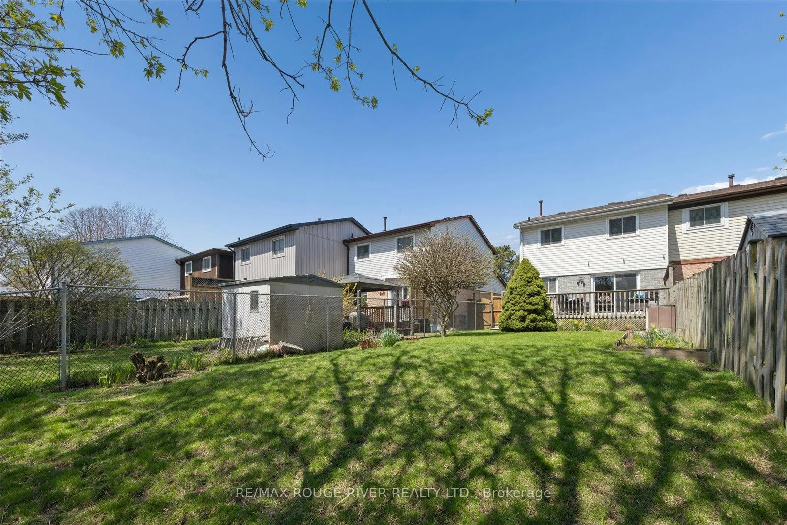 Photo 27 of 886 Gentry Crescent, Oshawa, Eastdale — HOMEH