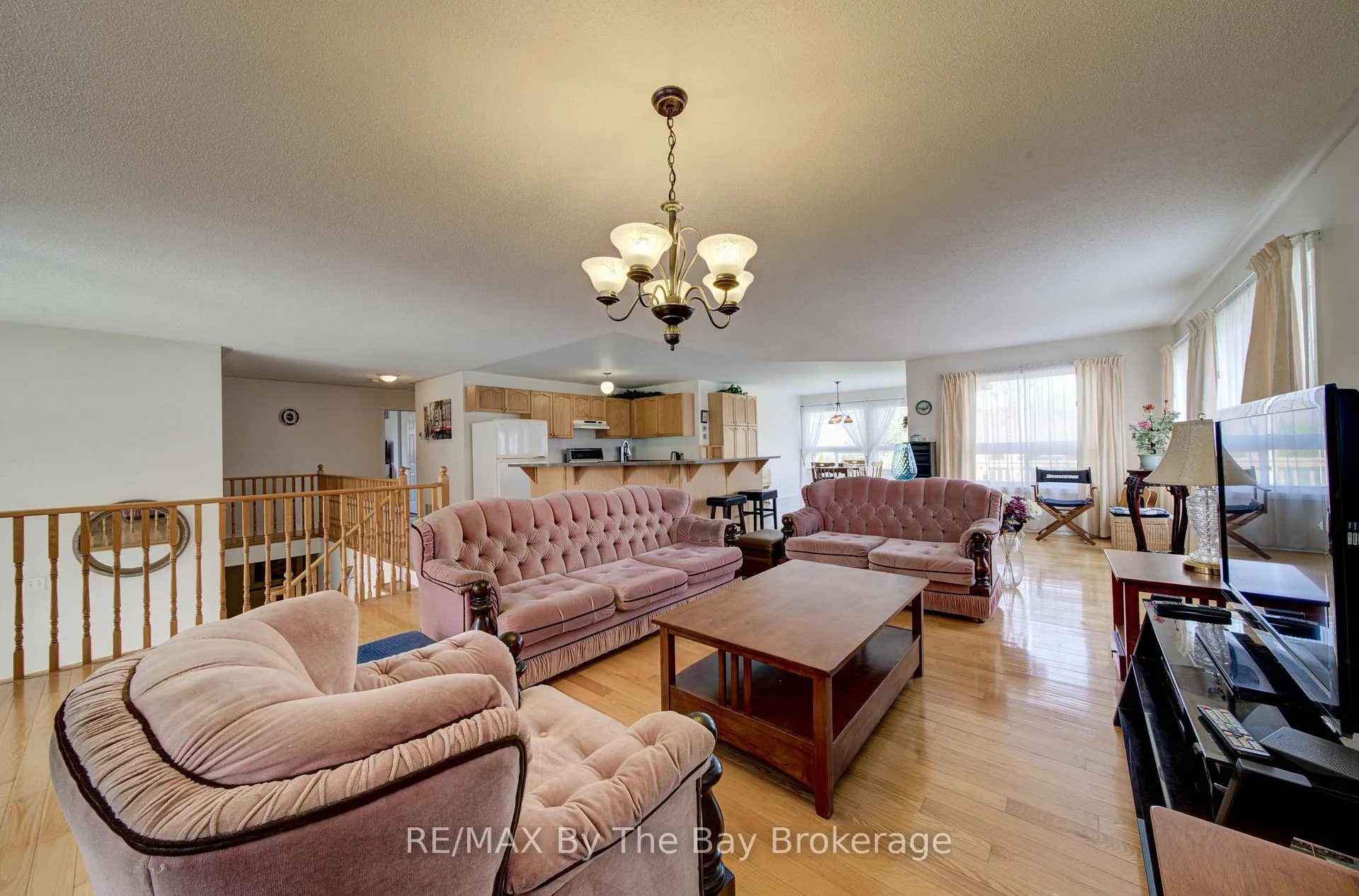 Photo 24 of 420 Ramblewood Drive, Wasaga Beach — HOMEH