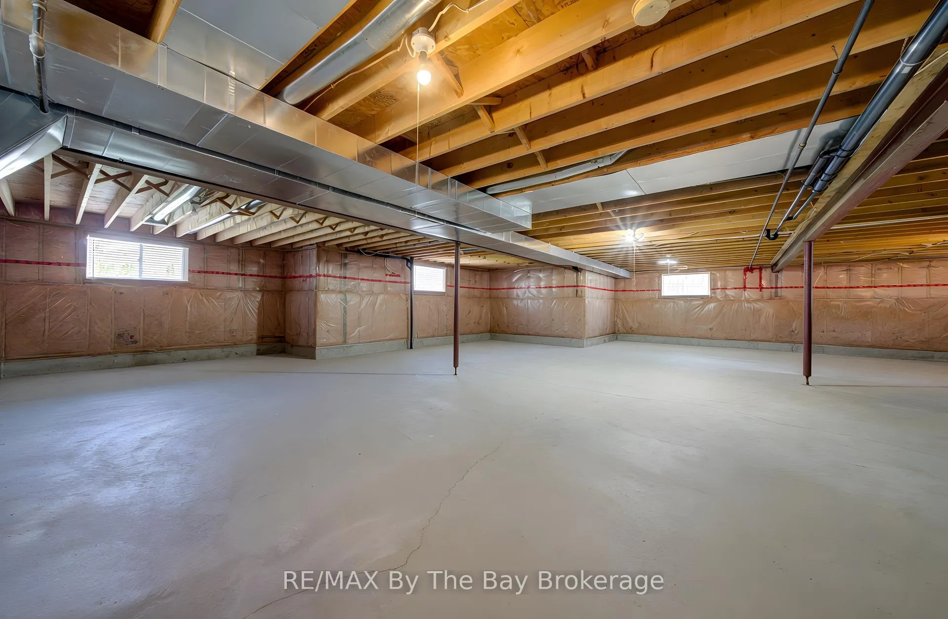 Photo 65 of 420 Ramblewood Drive, Wasaga Beach — HOMEH