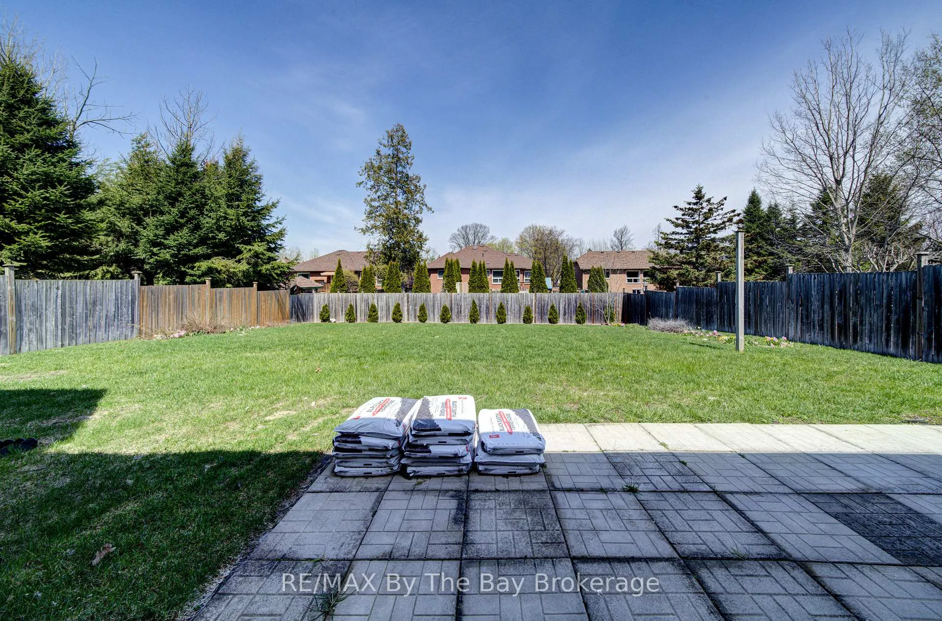 Photo 86 of 420 Ramblewood Drive, Wasaga Beach — HOMEH