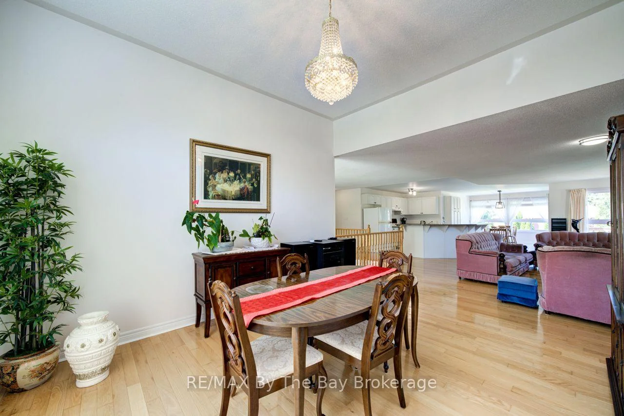 Photo 13 of 420 Ramblewood Drive, Wasaga Beach — HOMEH
