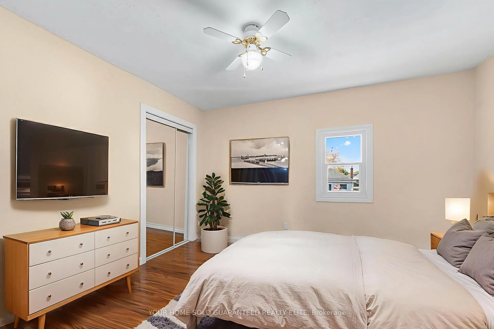 Photo 11 of 233 Normanhurst Avenue, Hamilton, Normanhurst — HOMEH