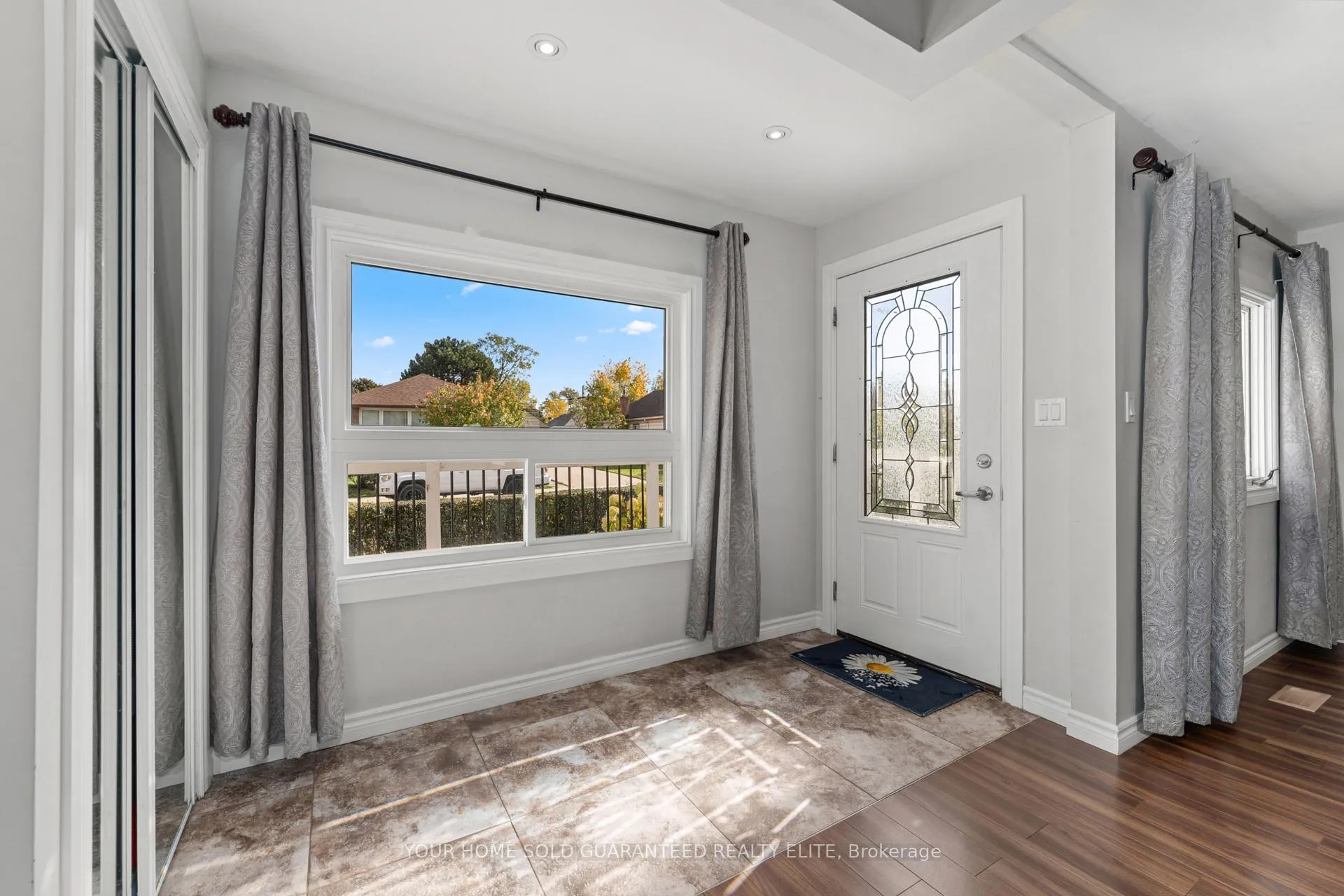 Photo 18 of 233 Normanhurst Avenue, Hamilton, Normanhurst — HOMEH