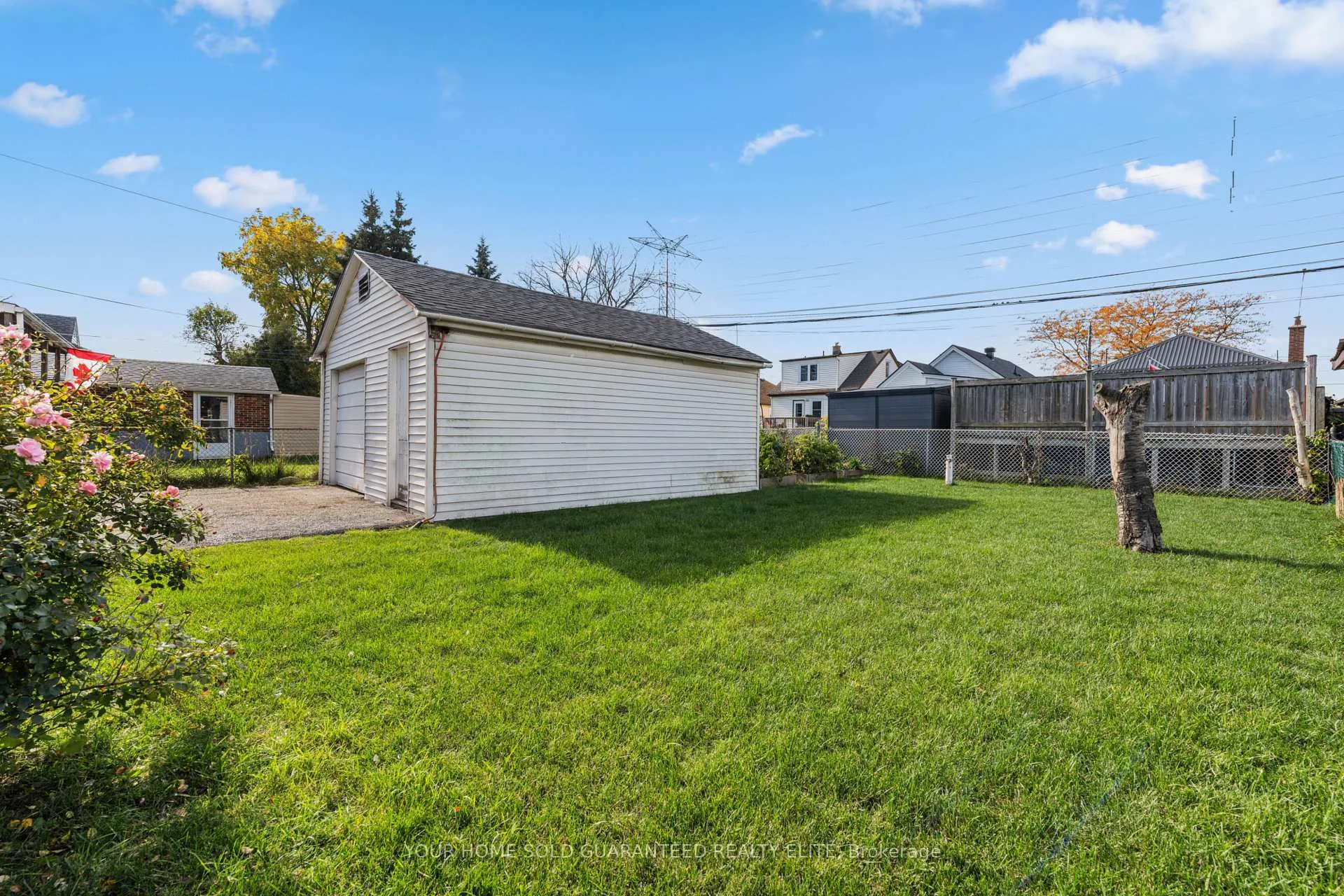 Photo 23 of 233 Normanhurst Avenue, Hamilton, Normanhurst — HOMEH