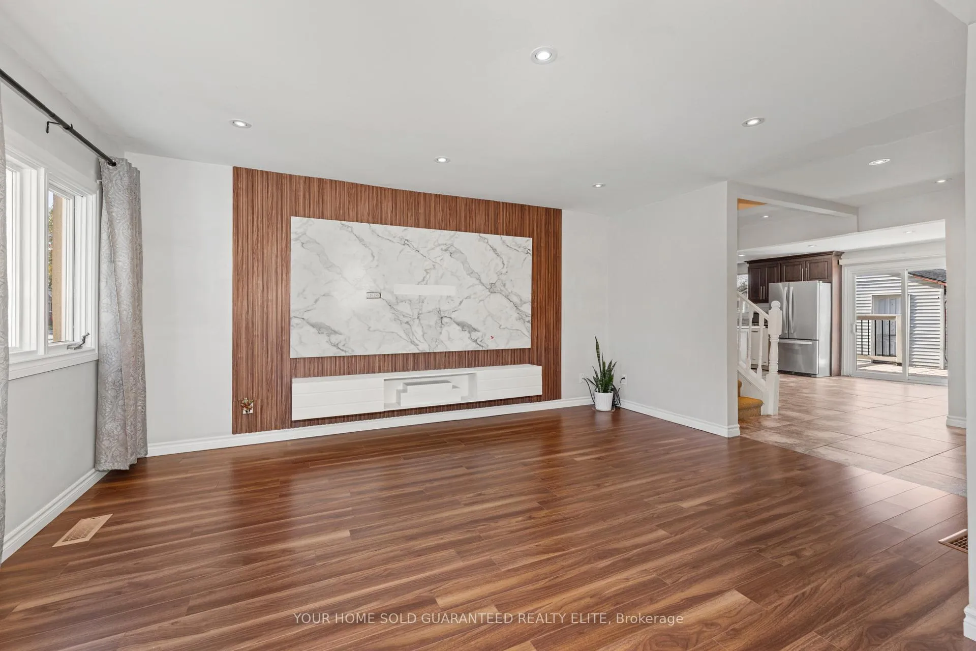 Photo 27 of 233 Normanhurst Avenue, Hamilton, Normanhurst — HOMEH
