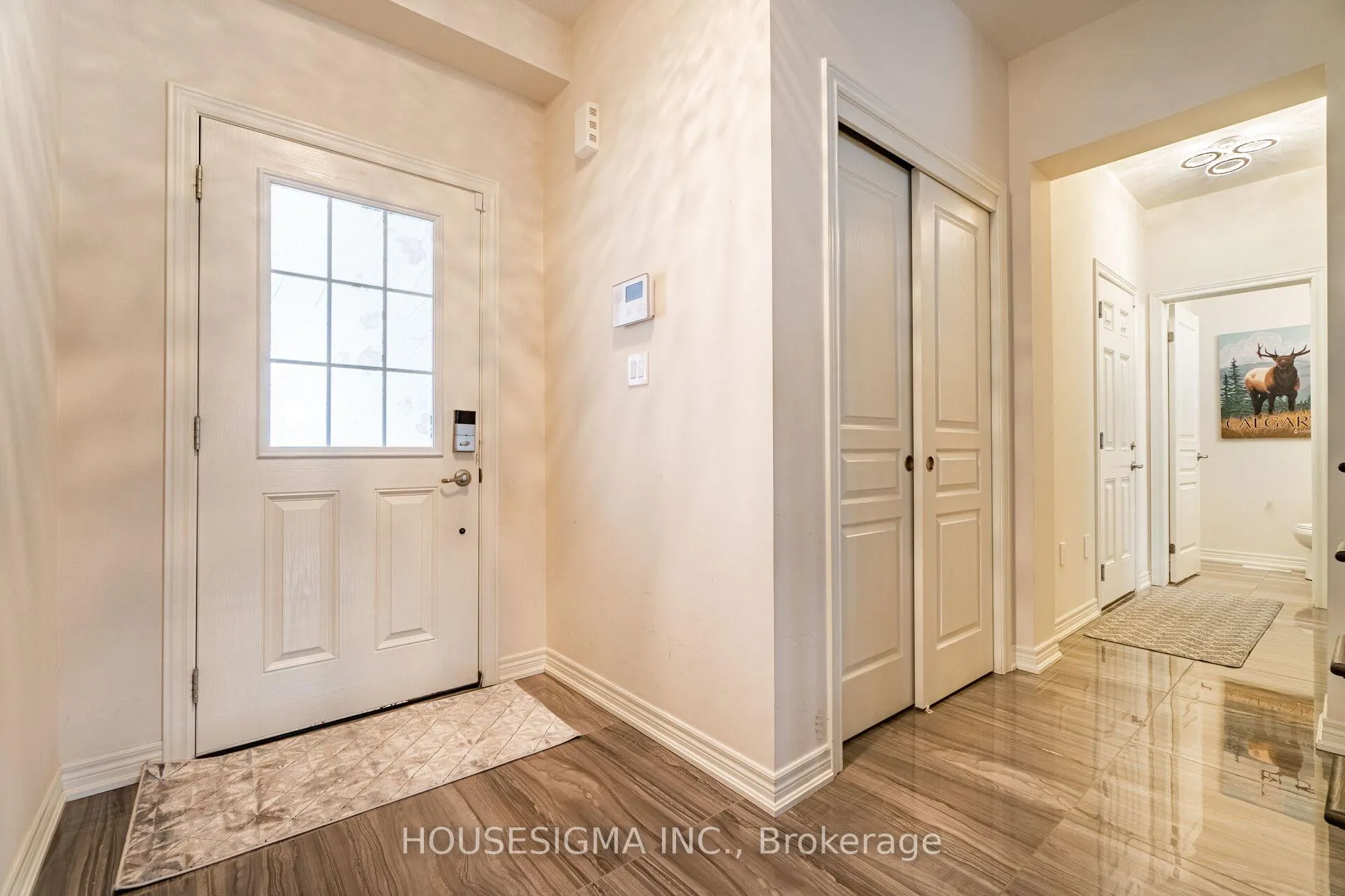 Photo 3 of 6099 Eaglewood Drive, Niagara Falls, Oldfield — HOMEH