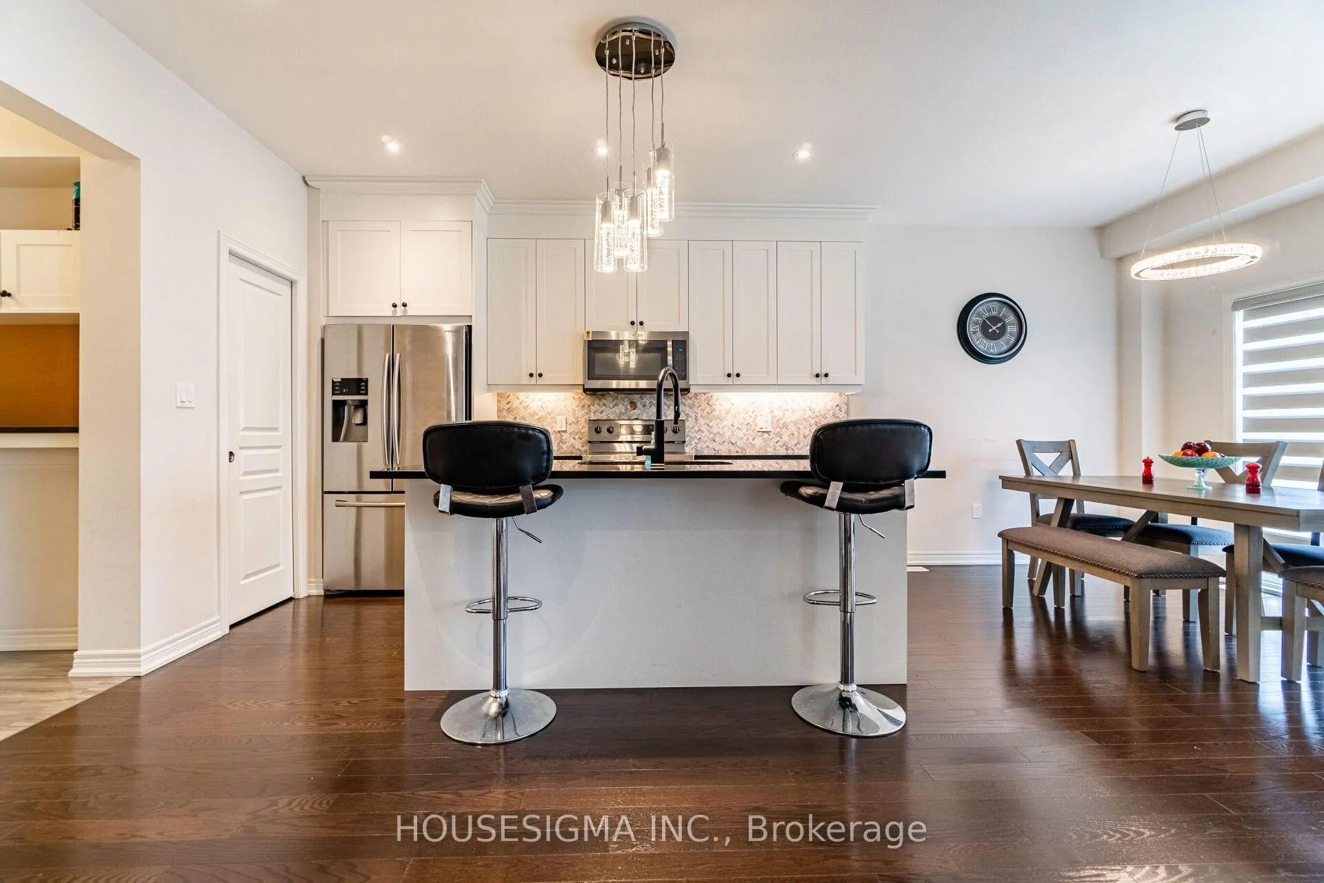 Photo 12 of 6099 Eaglewood Drive, Niagara Falls, Oldfield — HOMEH