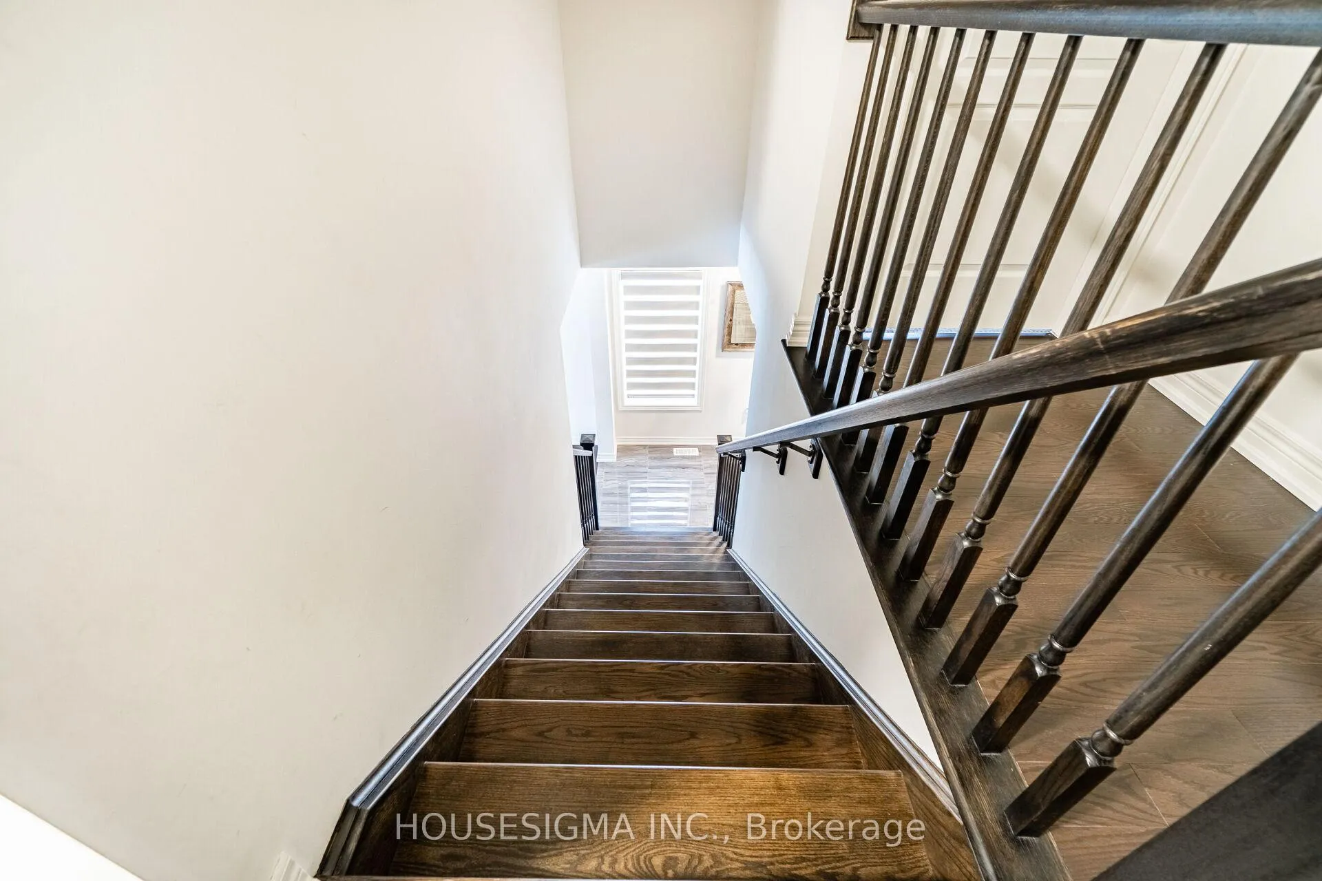Photo 15 of 6099 Eaglewood Drive, Niagara Falls, Oldfield — HOMEH