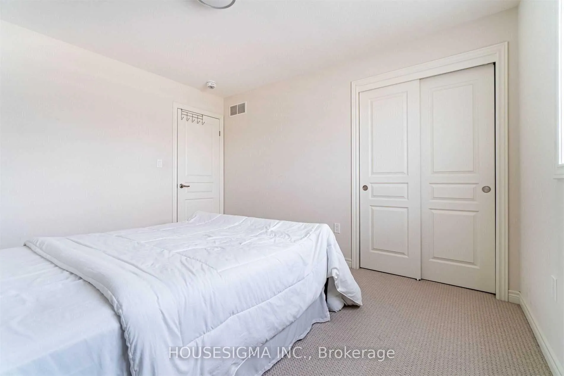 Photo 23 of 6099 Eaglewood Drive, Niagara Falls, Oldfield — HOMEH