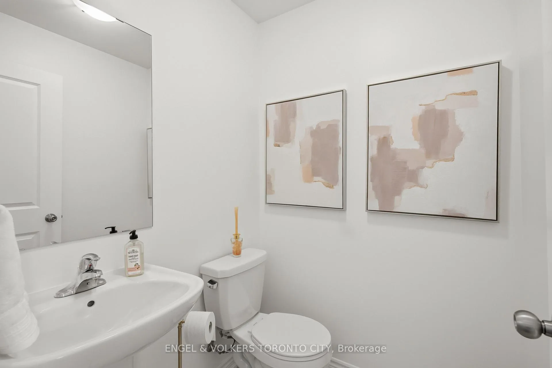 Photo 19 of 43 Holyrood Crescent, Vaughan, Kleinburg — HOMEH