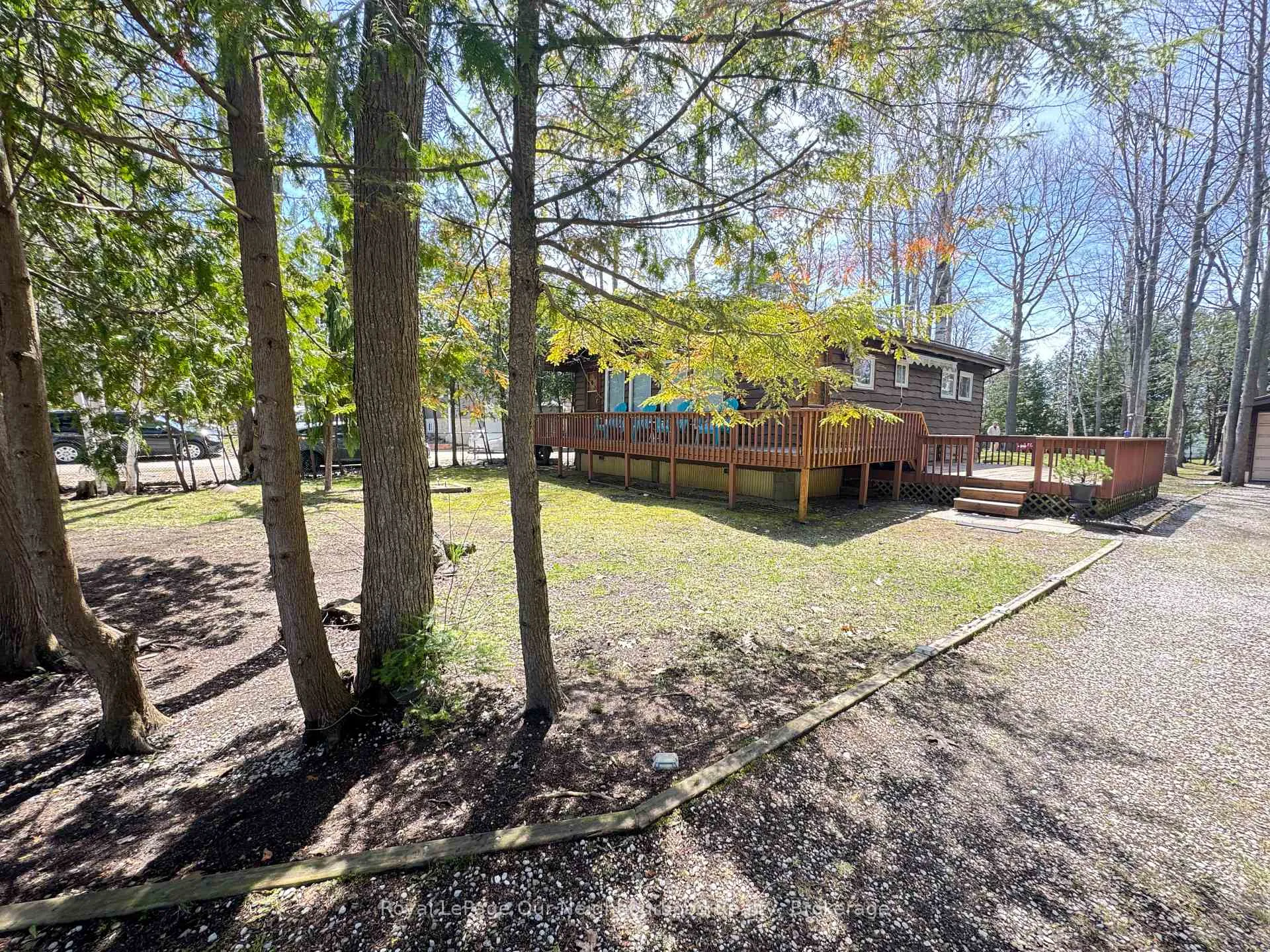 Photo 3 of 236 Zoo Park Road, Wasaga Beach — HOMEH