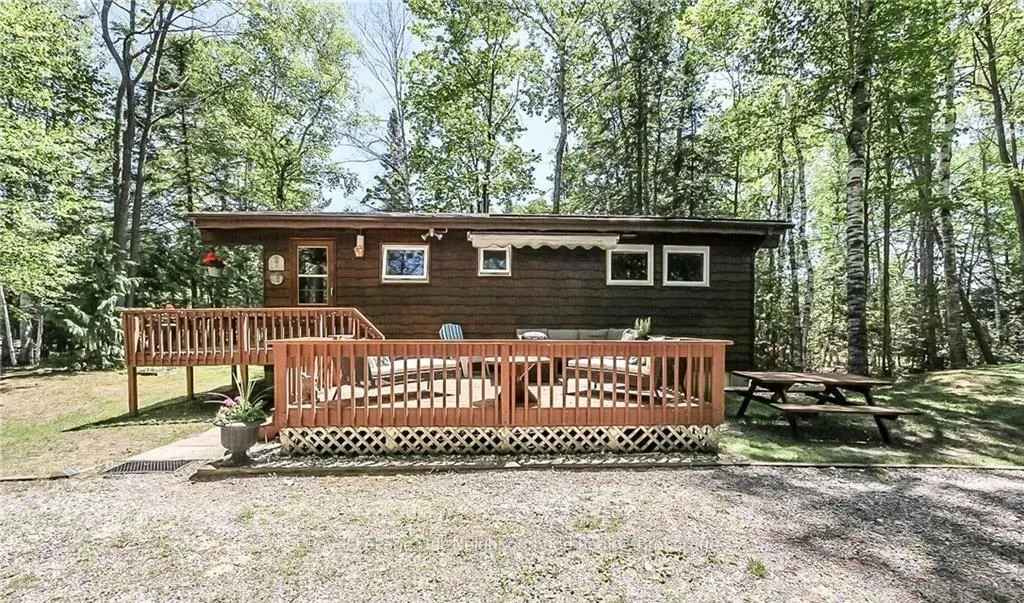 Photo 6 of 236 Zoo Park Road, Wasaga Beach — HOMEH