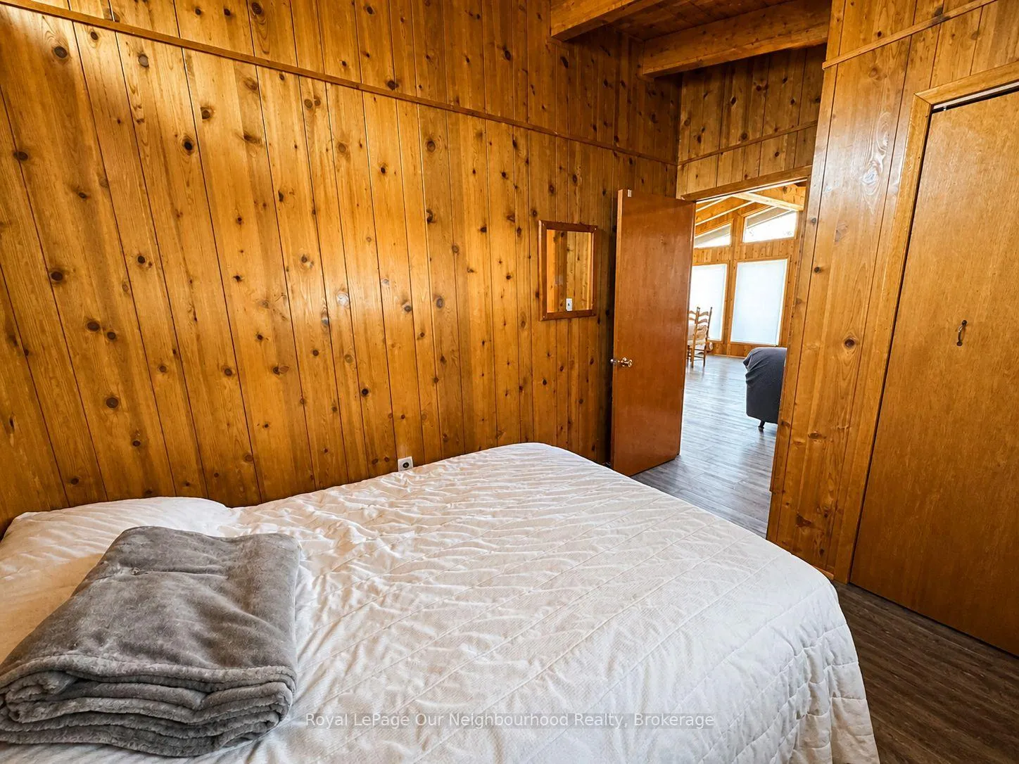 Photo 15 of 236 Zoo Park Road, Wasaga Beach — HOMEH