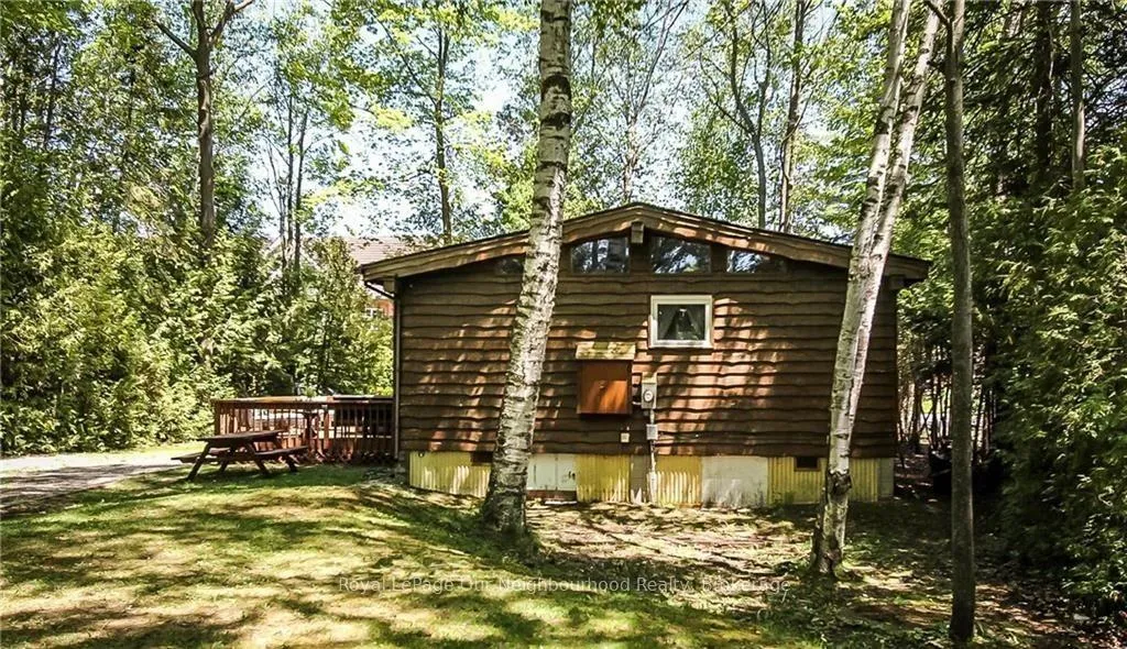 Photo 18 of 236 Zoo Park Road, Wasaga Beach — HOMEH