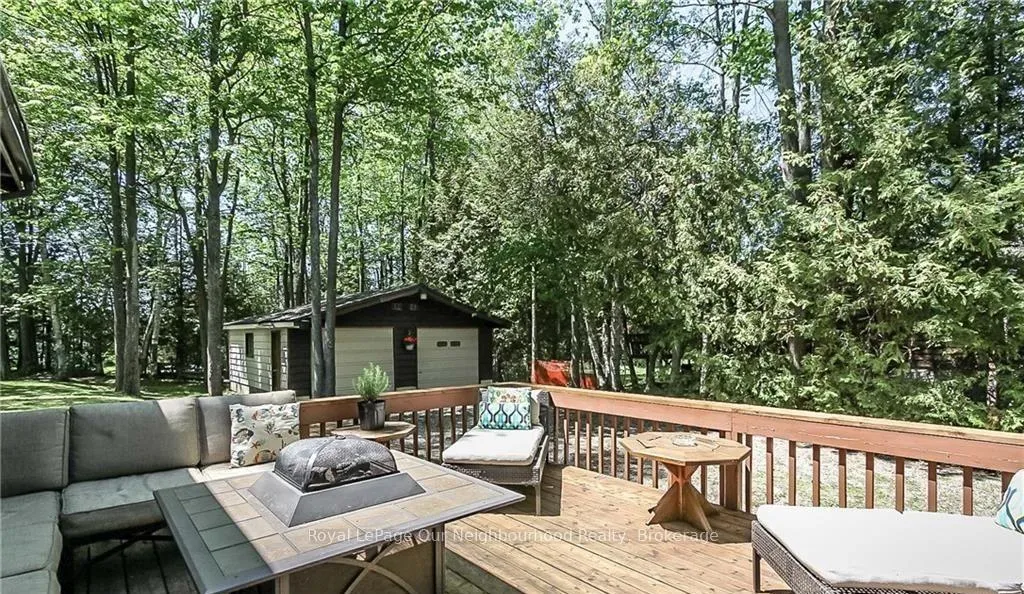 Photo 19 of 236 Zoo Park Road, Wasaga Beach — HOMEH