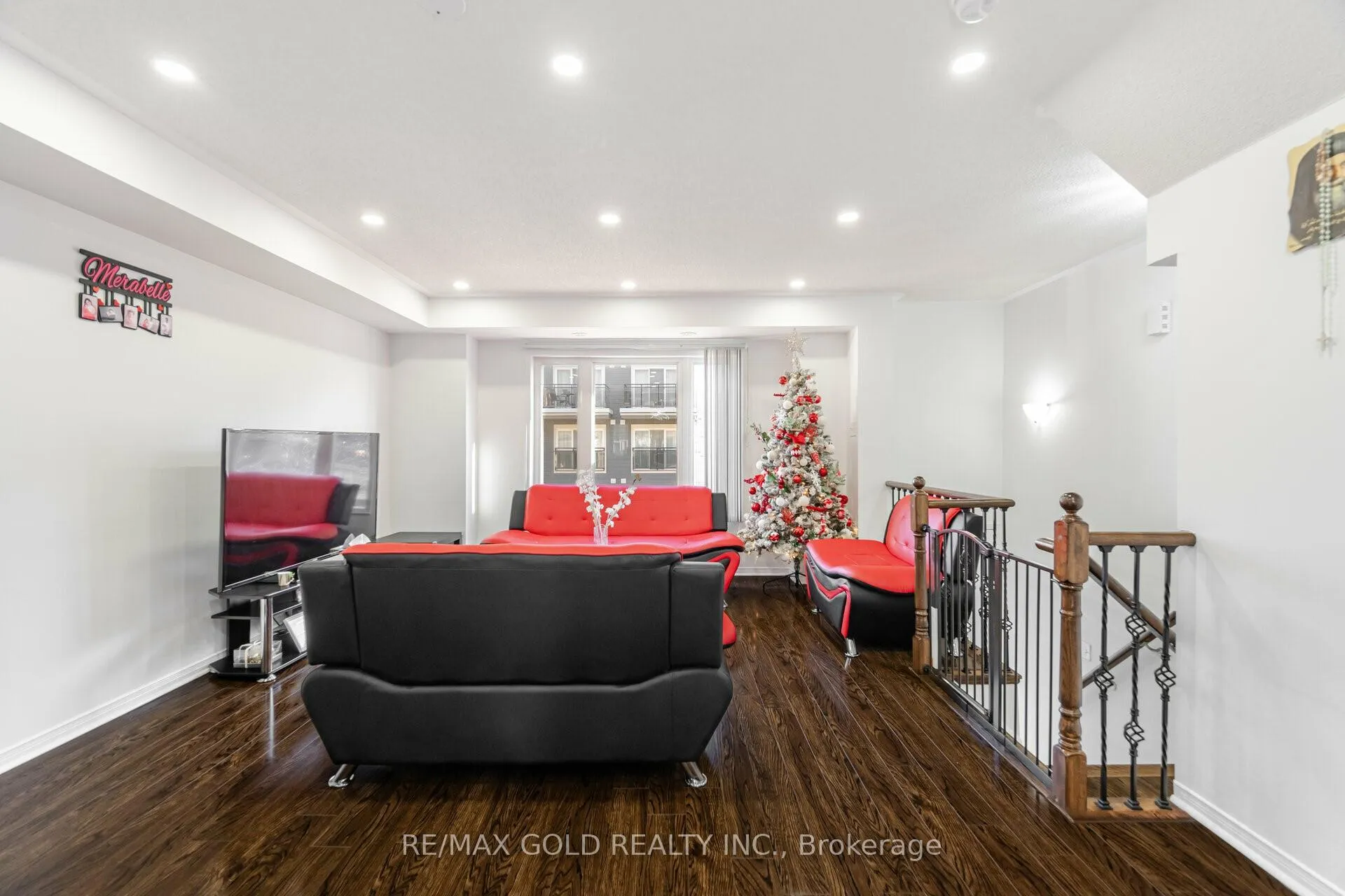 Photo 2 of Unit 142, 60 Fairwood Circle, Brampton, Sandringham-Wellington — HOMEH