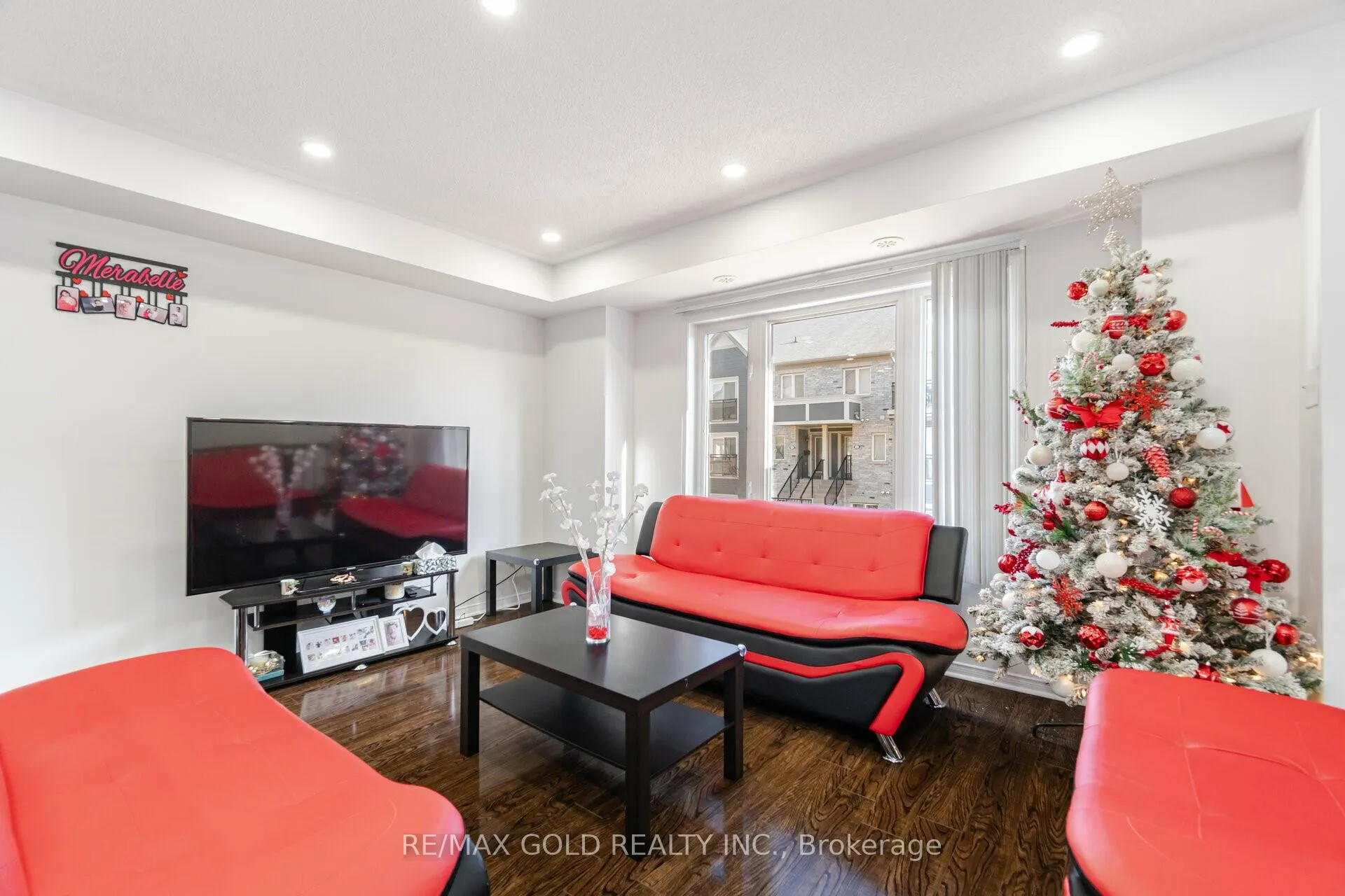 Photo 3 of Unit 142, 60 Fairwood Circle, Brampton, Sandringham-Wellington — HOMEH