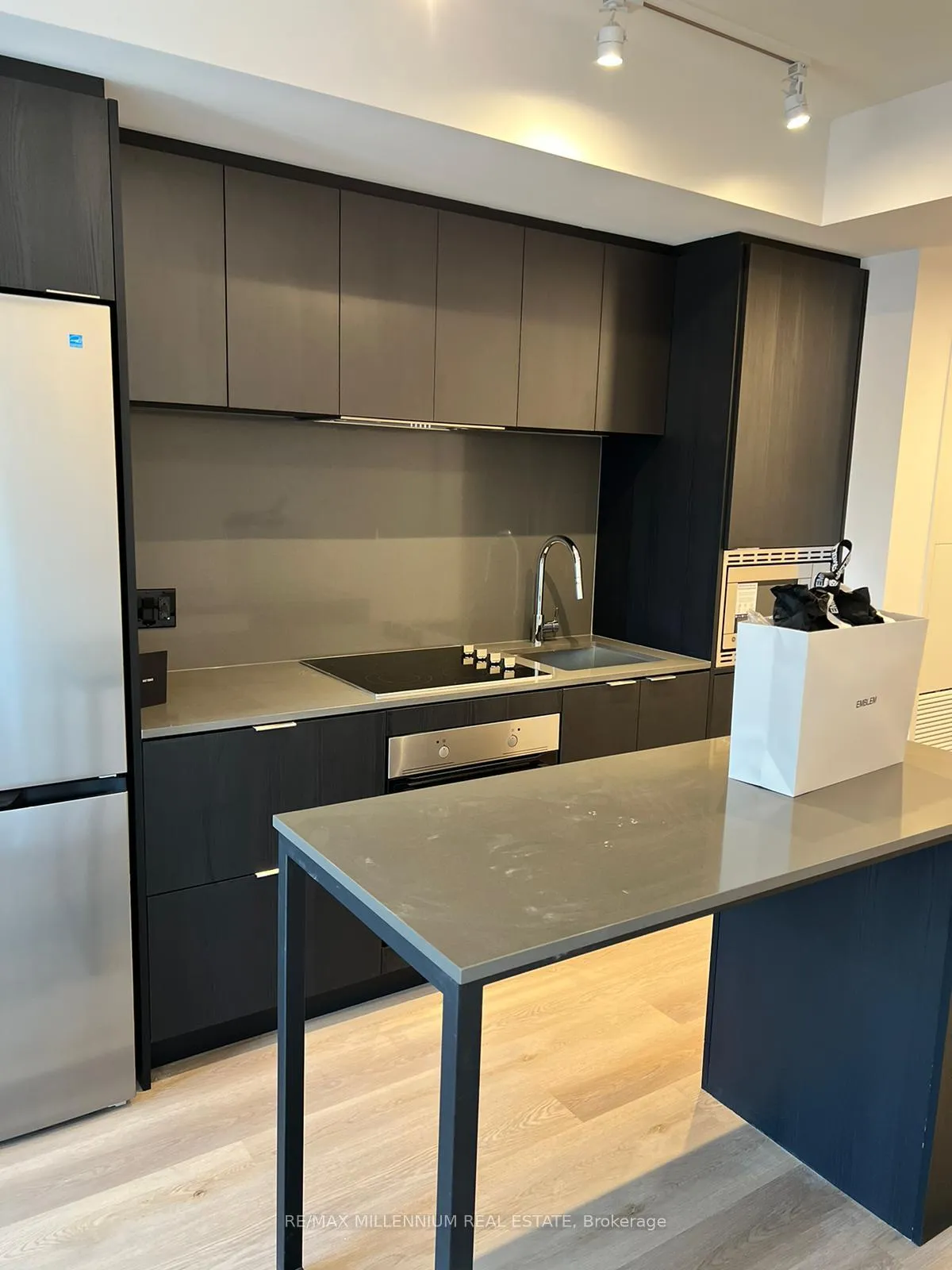 Photo 3 of Unit 413, 1 Jarvis Street, Hamilton, Beasley — HOMEH