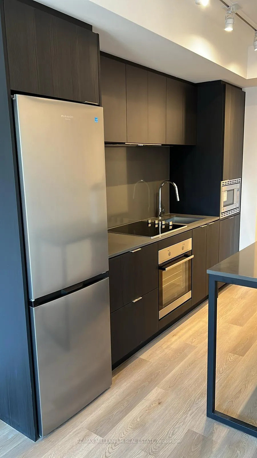 Photo 6 of Unit 413, 1 Jarvis Street, Hamilton, Beasley — HOMEH