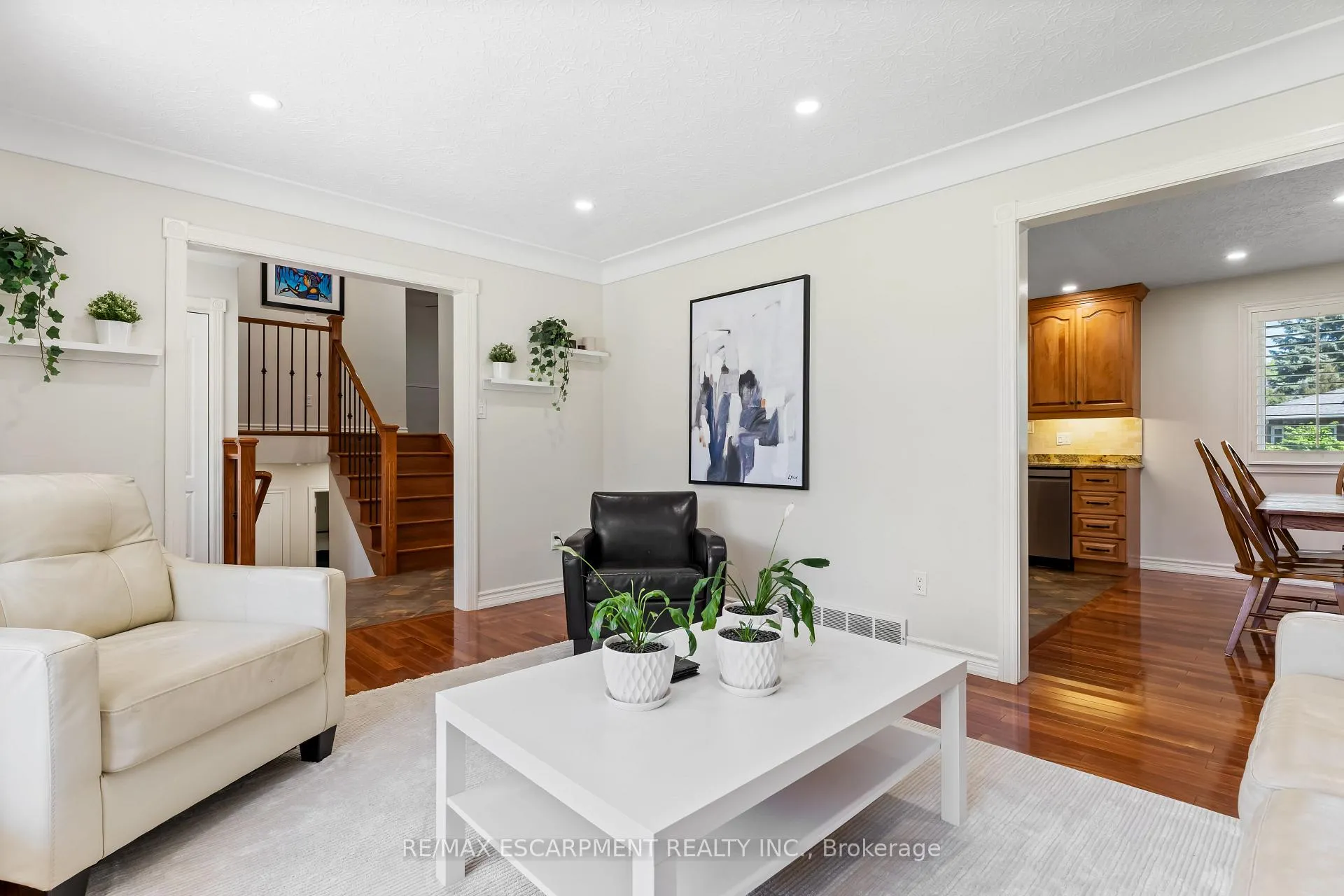 Photo 10 of 105 Daleview Drive, Pelham, Fonthill — HOMEH