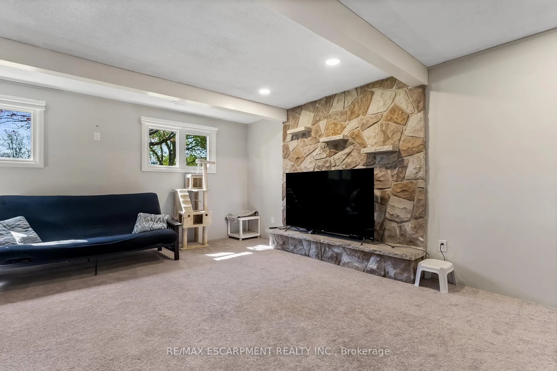 Photo 23 of 105 Daleview Drive, Pelham, Fonthill — HOMEH