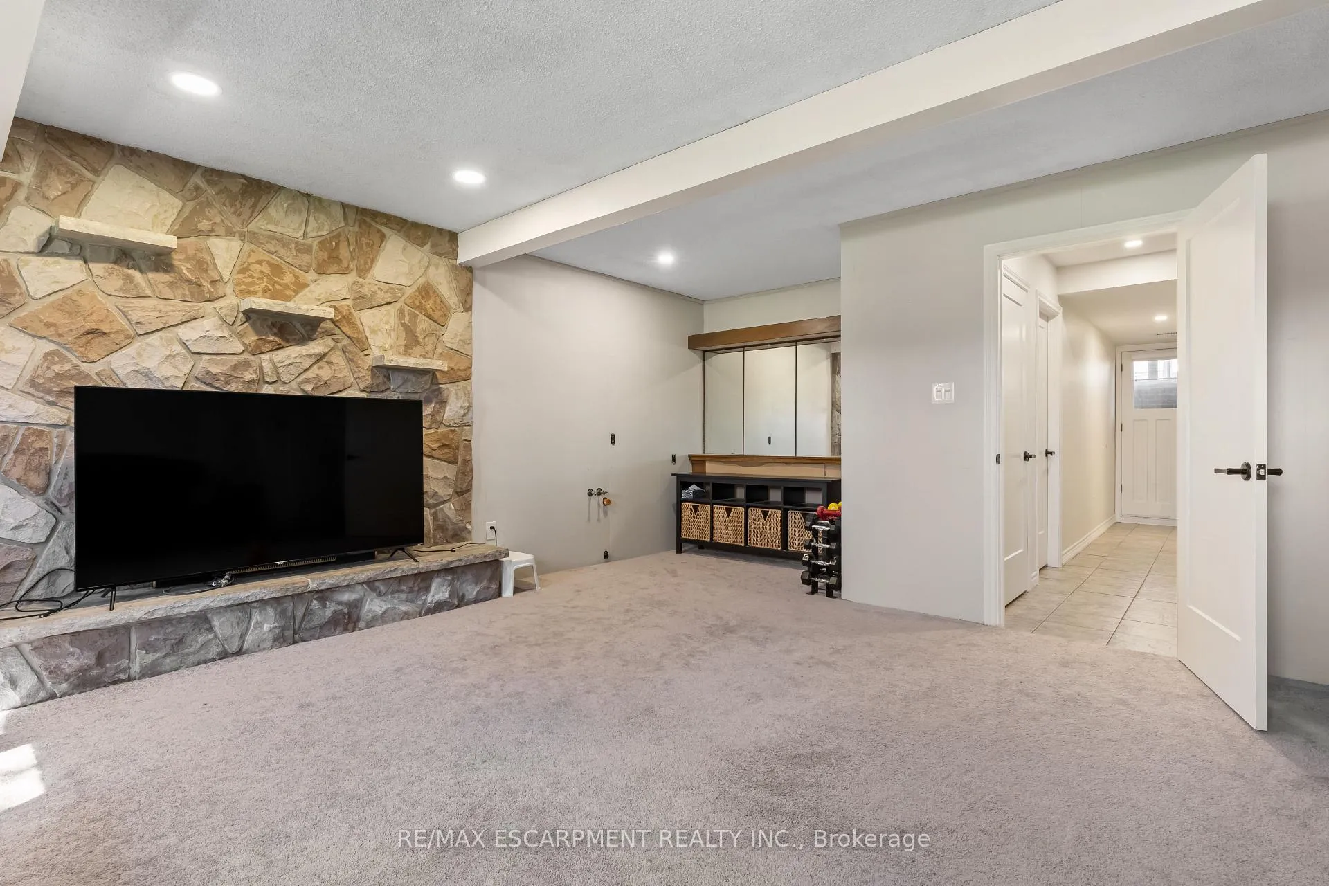 Photo 24 of 105 Daleview Drive, Pelham, Fonthill — HOMEH