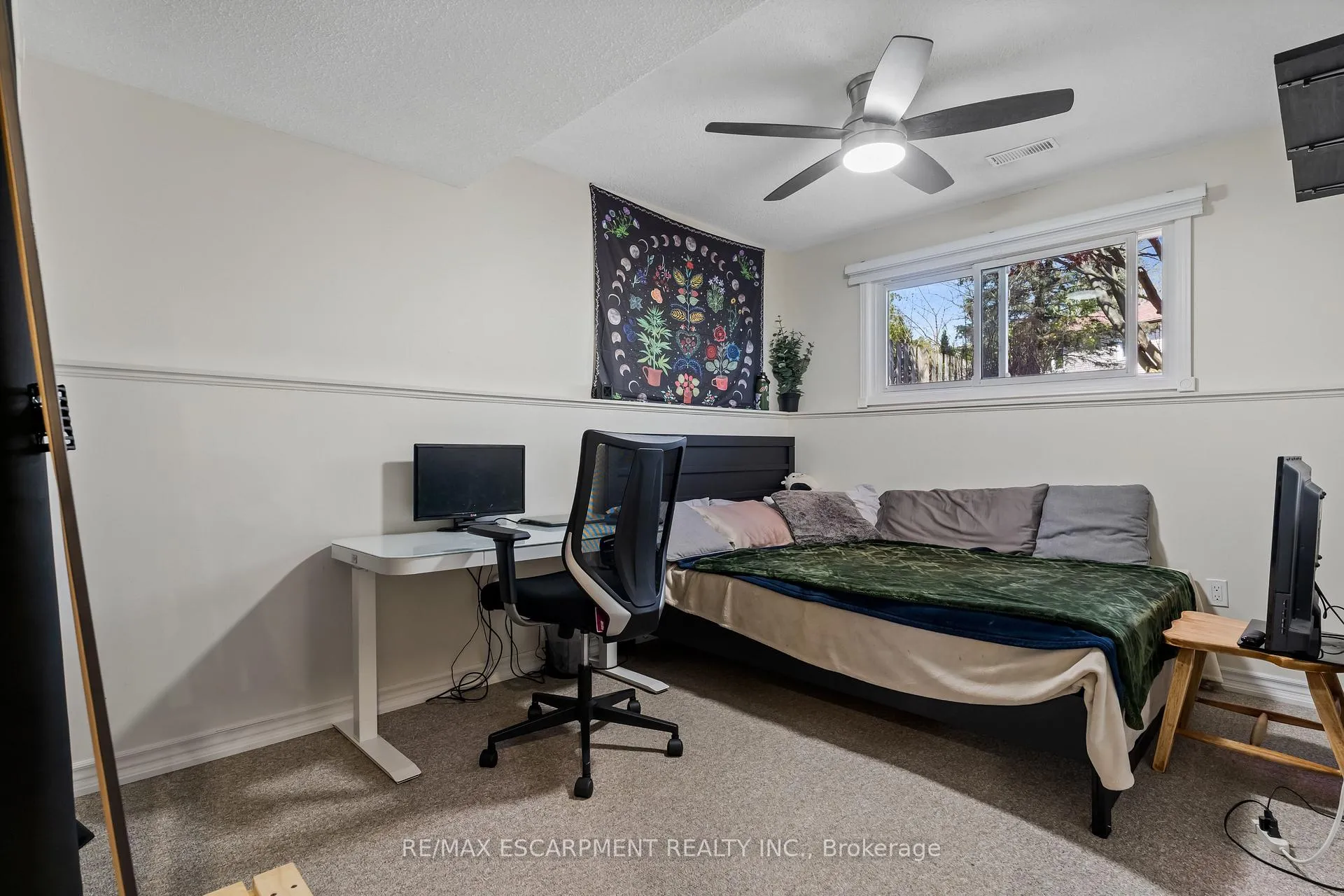 Photo 25 of 105 Daleview Drive, Pelham, Fonthill — HOMEH