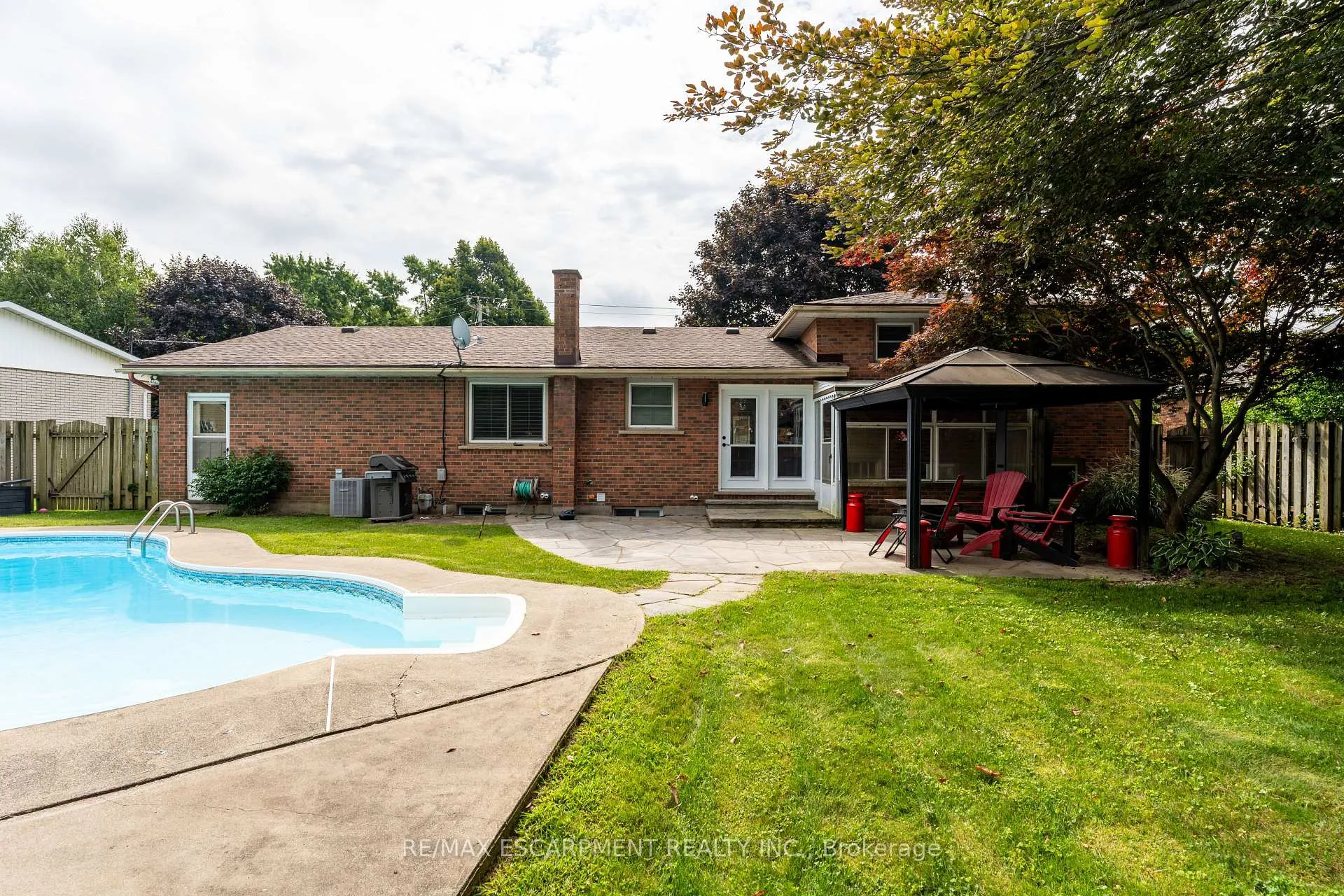 Photo 32 of 105 Daleview Drive, Pelham, Fonthill — HOMEH