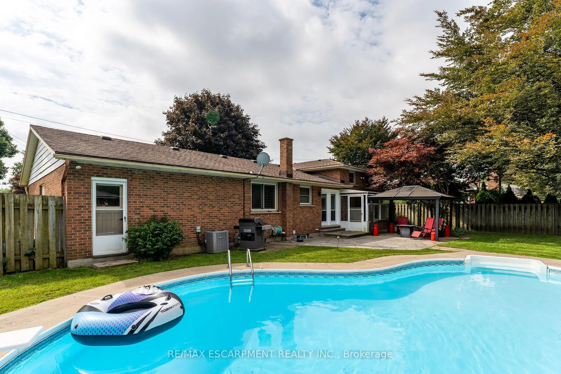 Photo 33 of 105 Daleview Drive, Pelham, Fonthill — HOMEH
