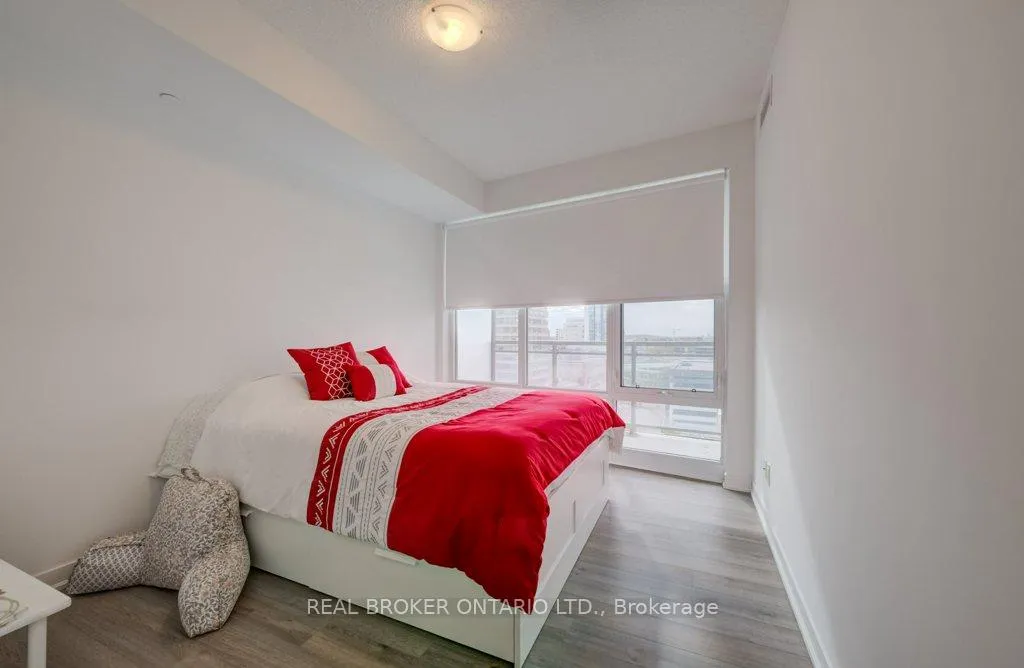 Photo 15 of Unit 908, 85 Duke Street W, Kitchener, City Commercial Core — HOMEH