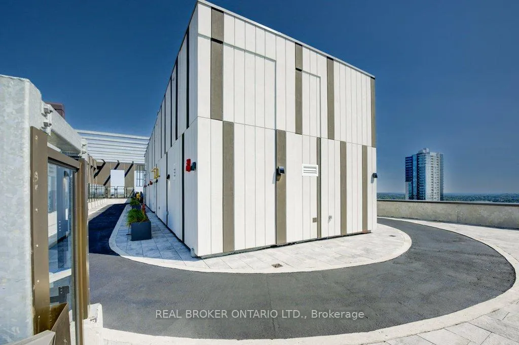 Photo 33 of Unit 908, 85 Duke Street W, Kitchener, City Commercial Core — HOMEH