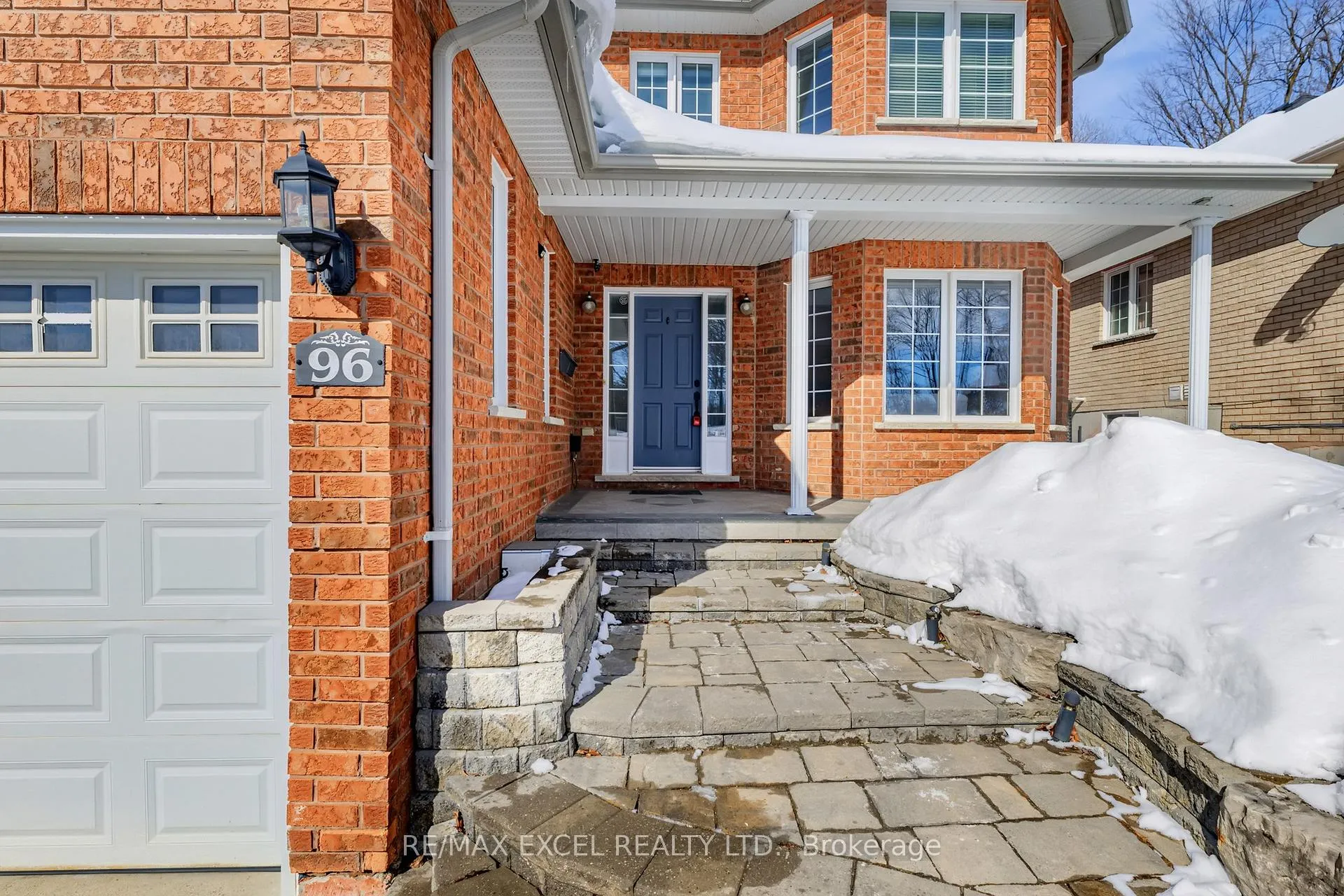 Photo 4 of 96 Ferncroft Drive, Georgina, Keswick North — HOMEH