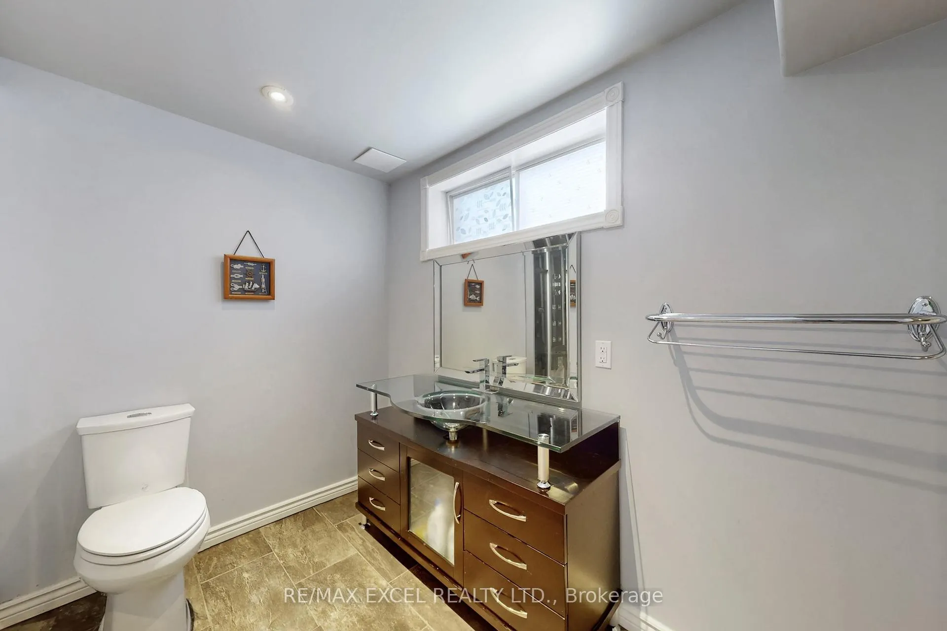 Photo 42 of 96 Ferncroft Drive, Georgina, Keswick North — HOMEH