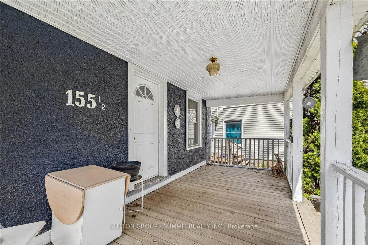 Photo 4 of 155 1/2 Lake Street, St. Catharines, Downtown — HOMEH