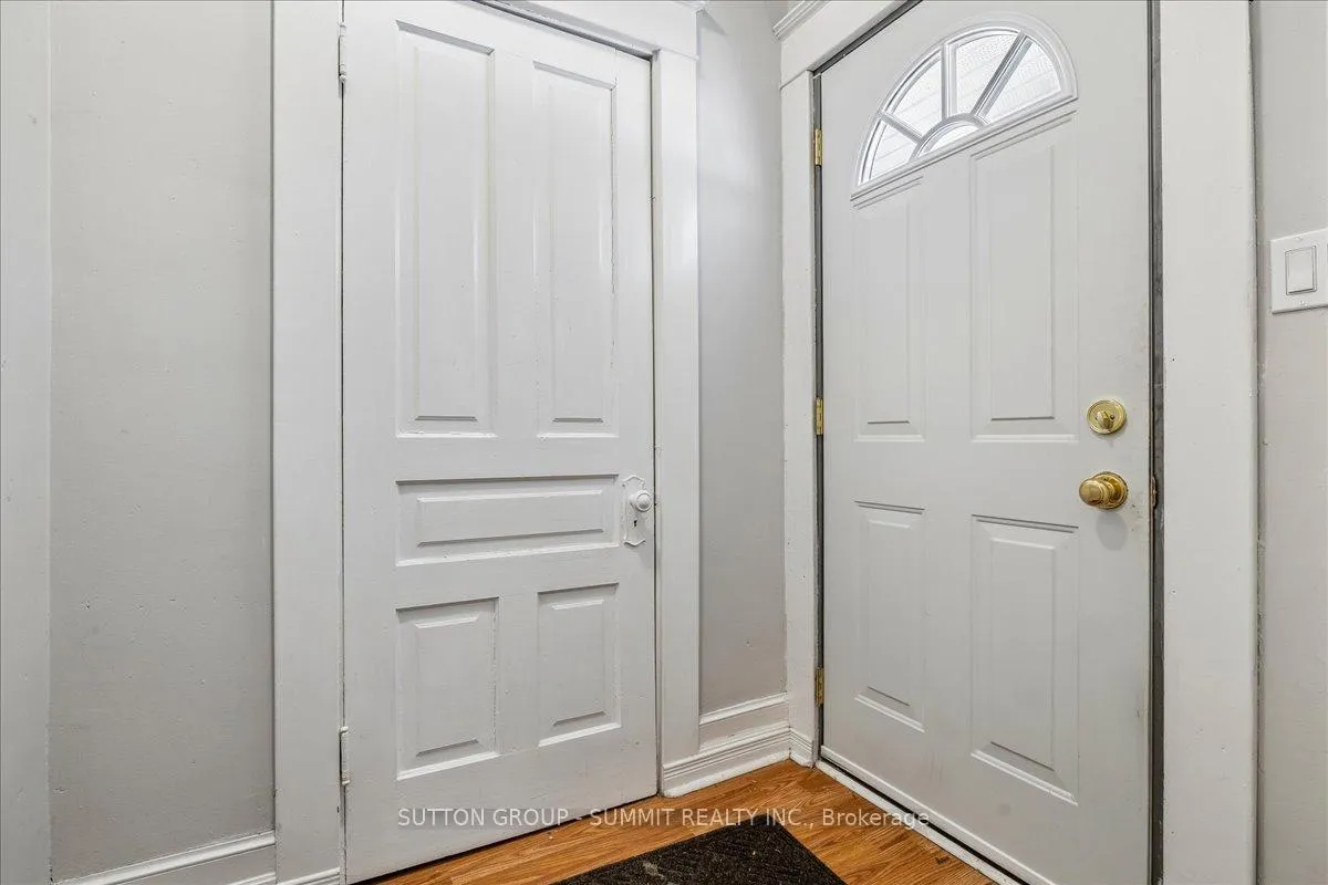 Photo 18 of 155 1/2 Lake Street, St. Catharines, Downtown — HOMEH