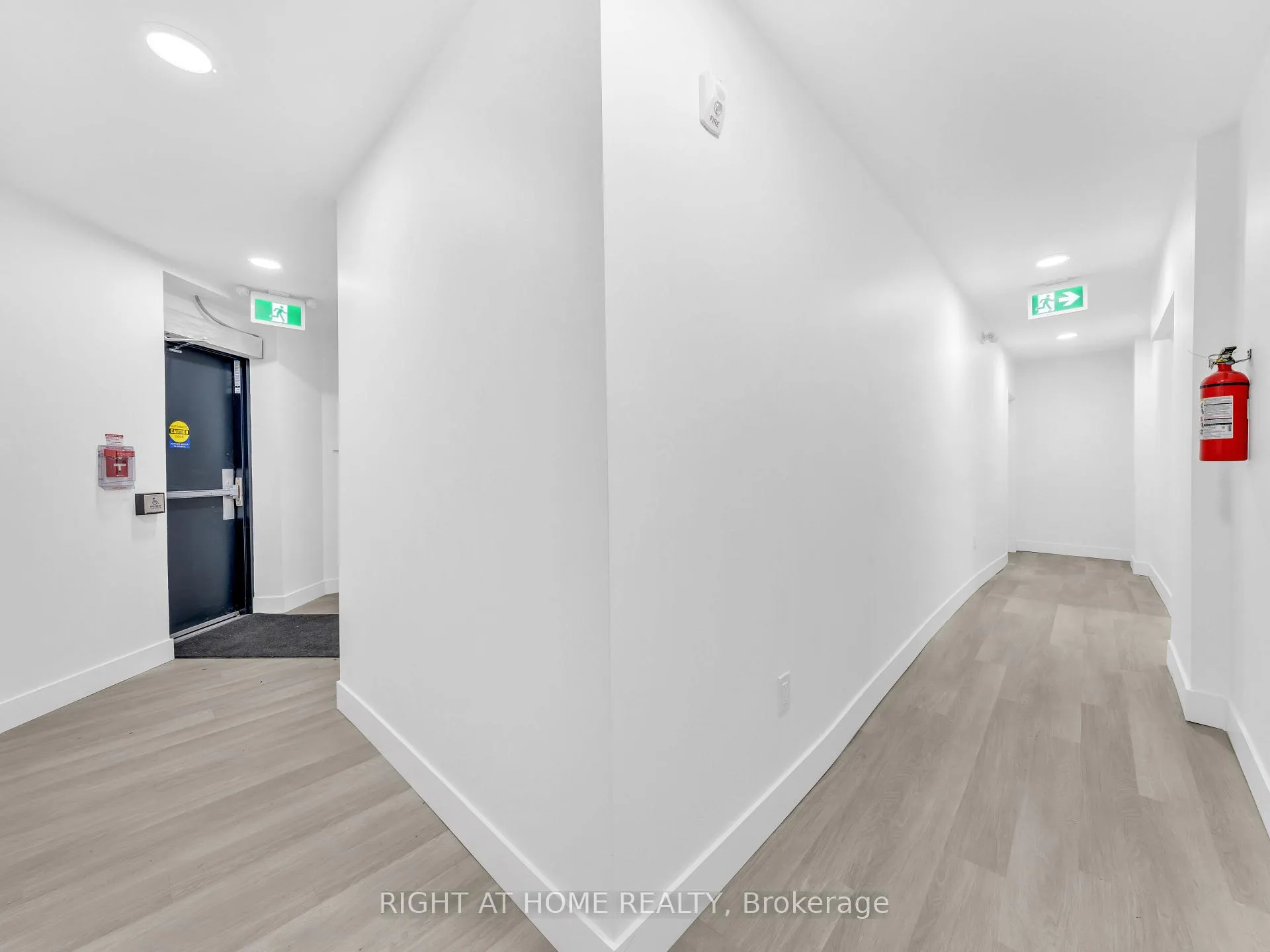 Photo 6 of Unit 105, 1804 Drouillard Road, Windsor — HOMEH