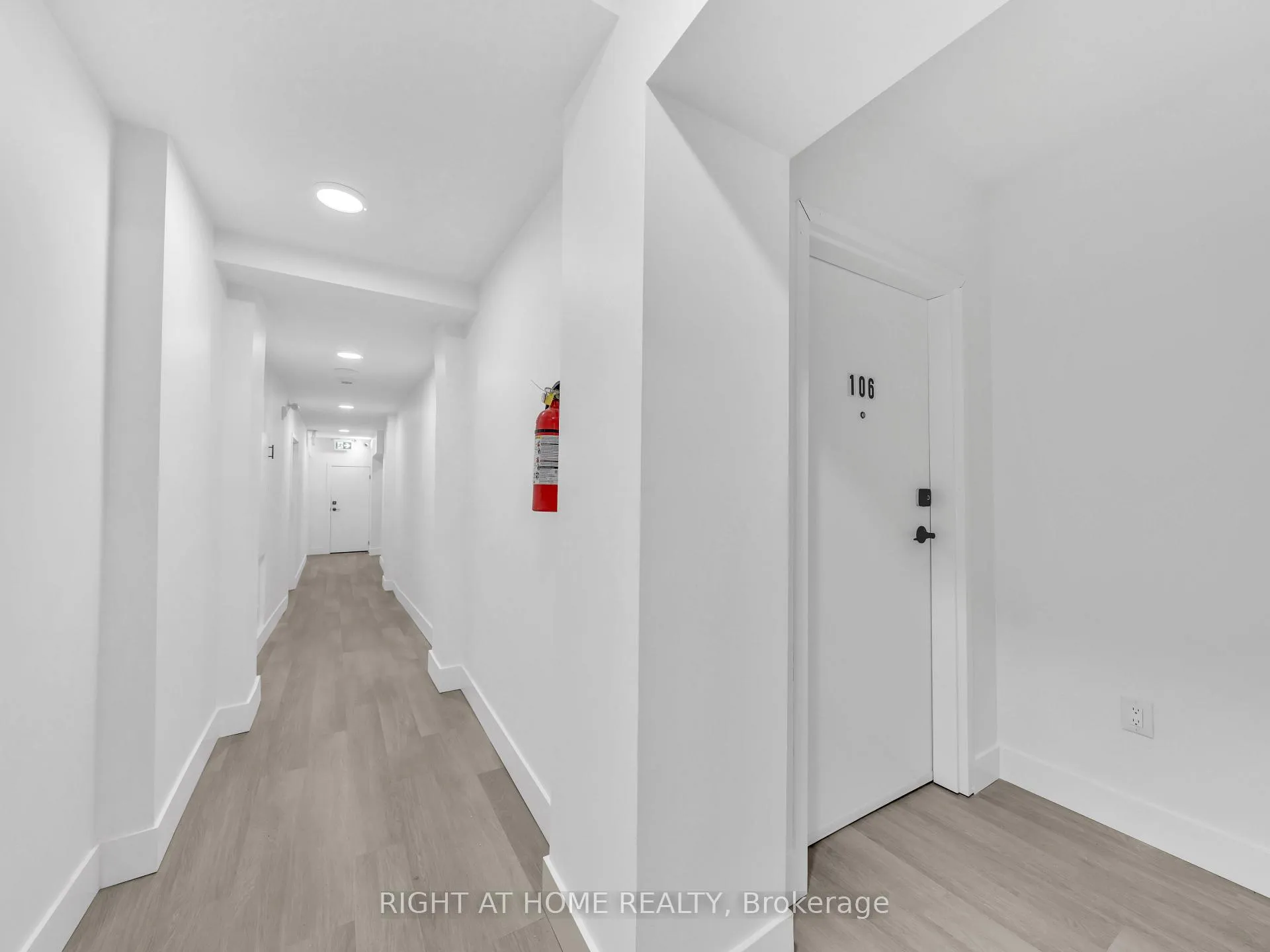 Photo 11 of Unit 105, 1804 Drouillard Road, Windsor — HOMEH