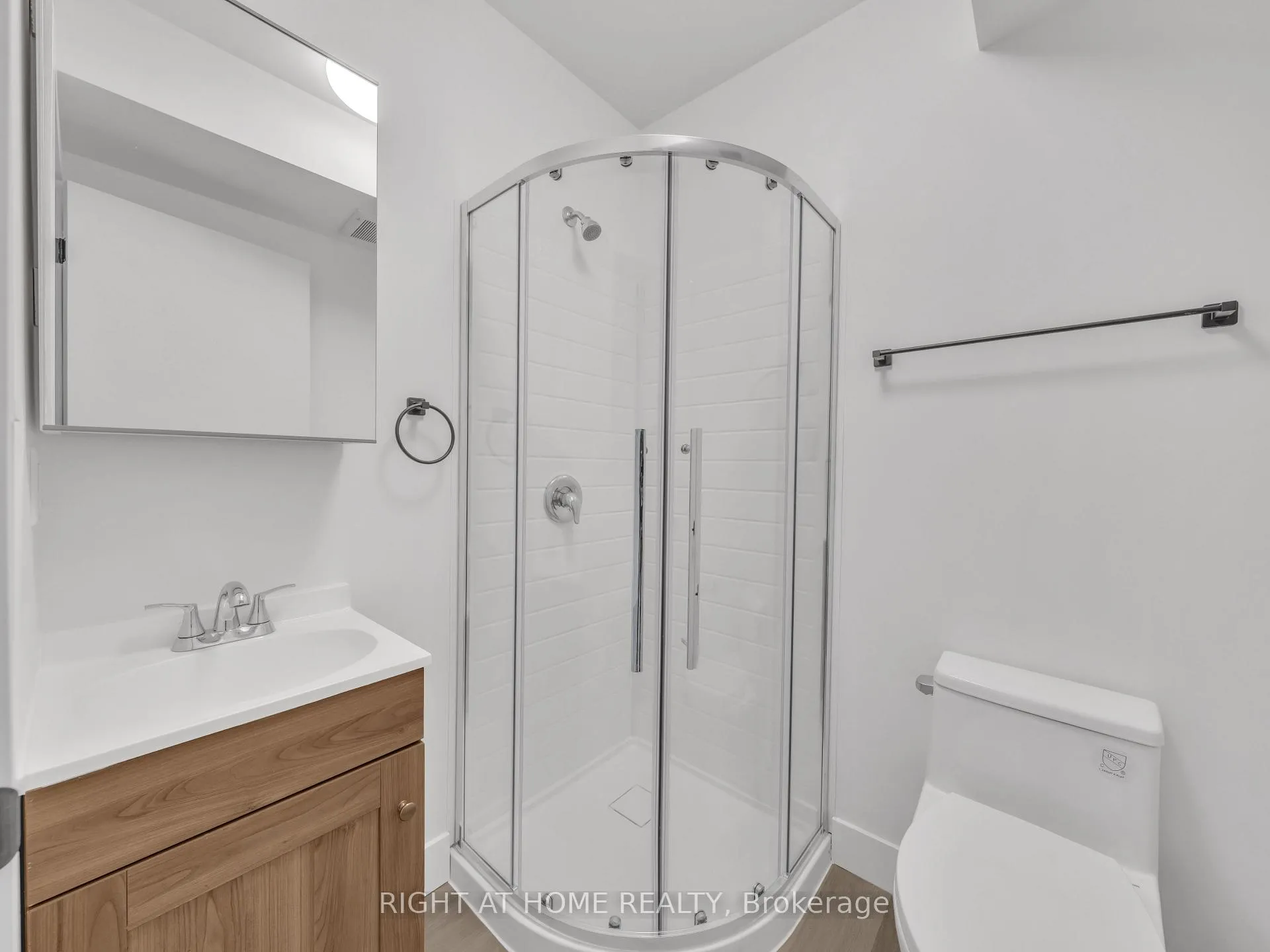 Photo 16 of Unit 105, 1804 Drouillard Road, Windsor — HOMEH