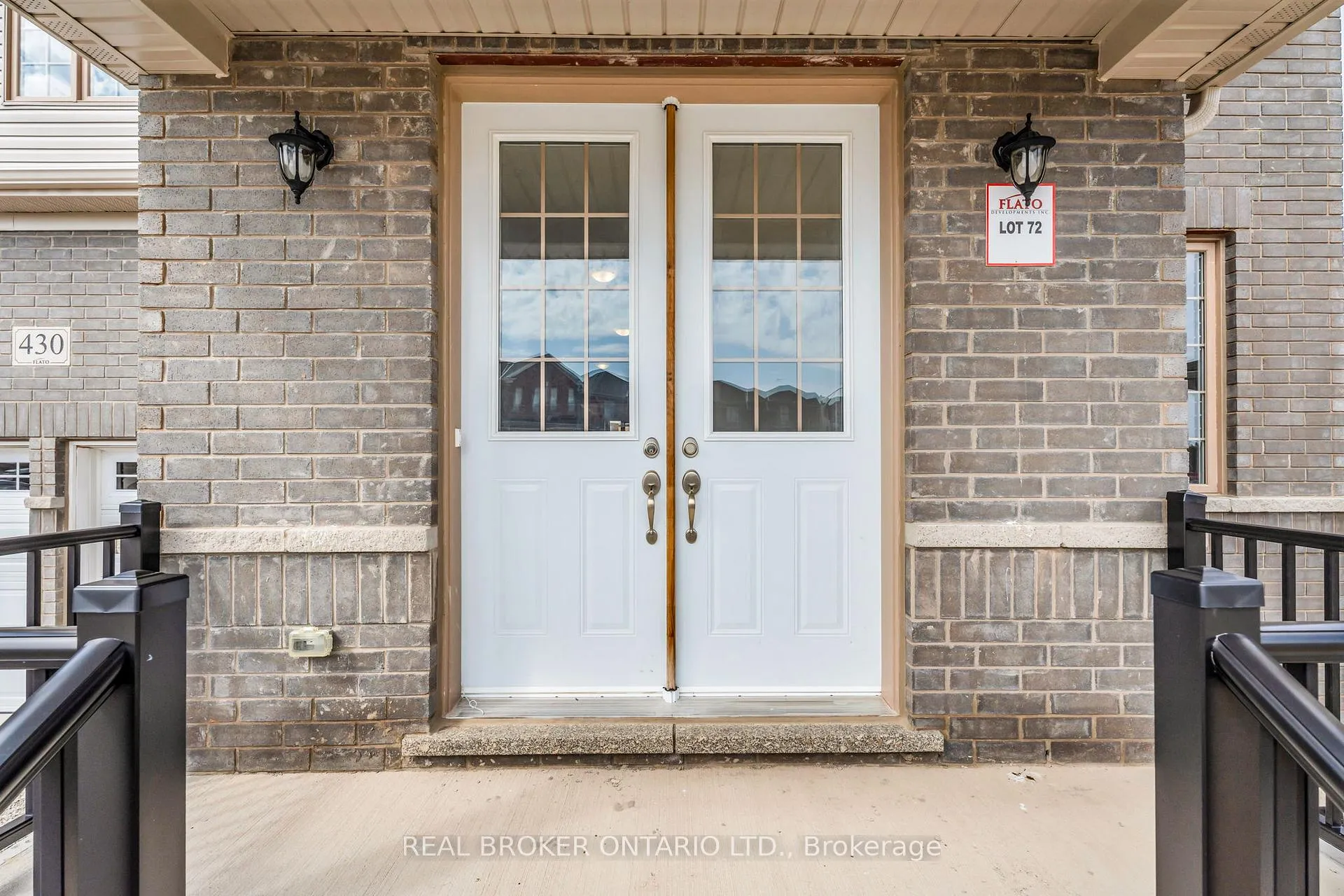 Photo 8 of 430 VanDusen Avenue, Southgate — HOMEH