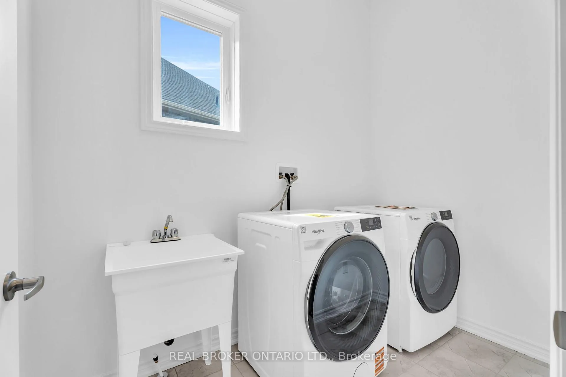 Photo 50 of 430 VanDusen Avenue, Southgate — HOMEH