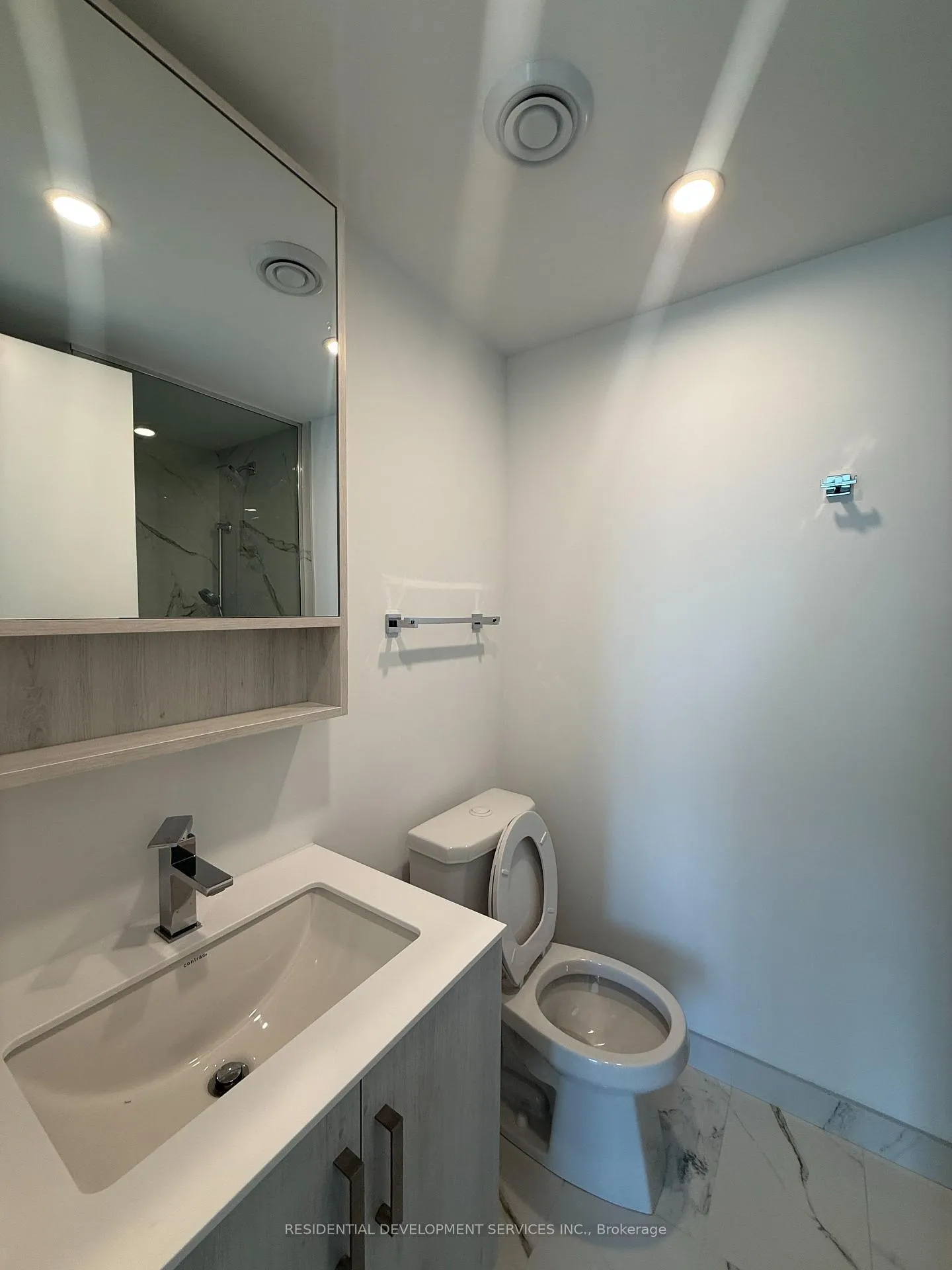 Photo 7 of Unit 1510, 88 Queen Street, Toronto, Church-Yonge Corridor — HOMEH