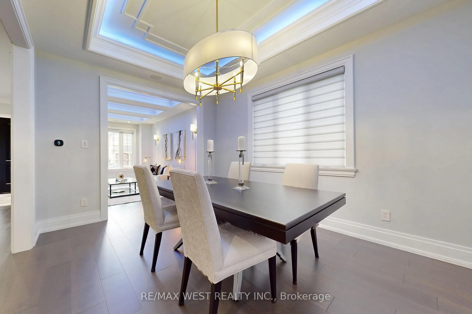 Photo 6 of 222 Connaught Avenue, North York, Newtonbrook West — HOMEH