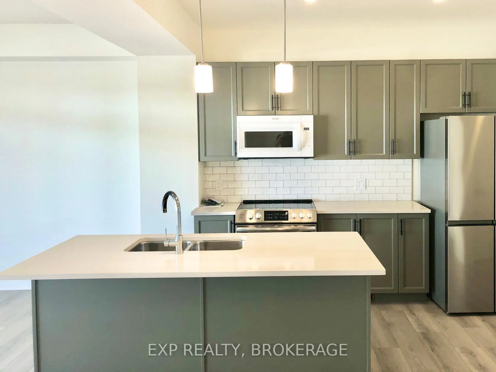 Photo 5 of 1425 Summer Street, Kingston, Kingston East (Incl Barret Crt) — HOMEH