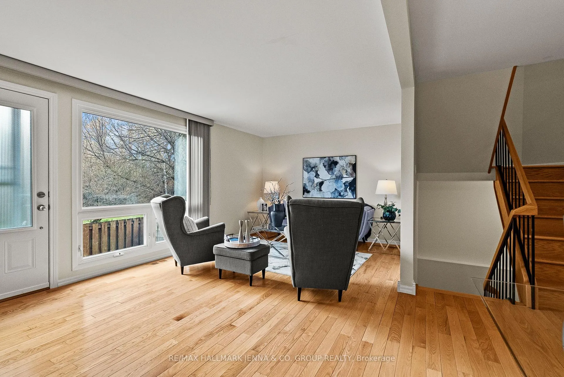 Photo 12 of Unit 49, 32 F Benlea Drive, Ottawa, Tanglewood — HOMEH