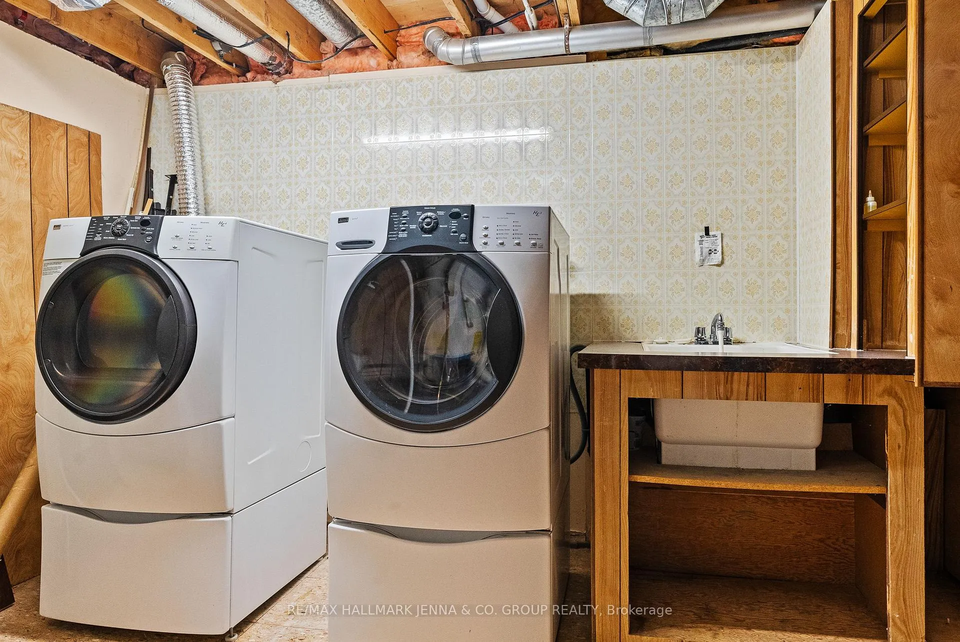 Photo 26 of Unit 49, 32 F Benlea Drive, Ottawa, Tanglewood — HOMEH