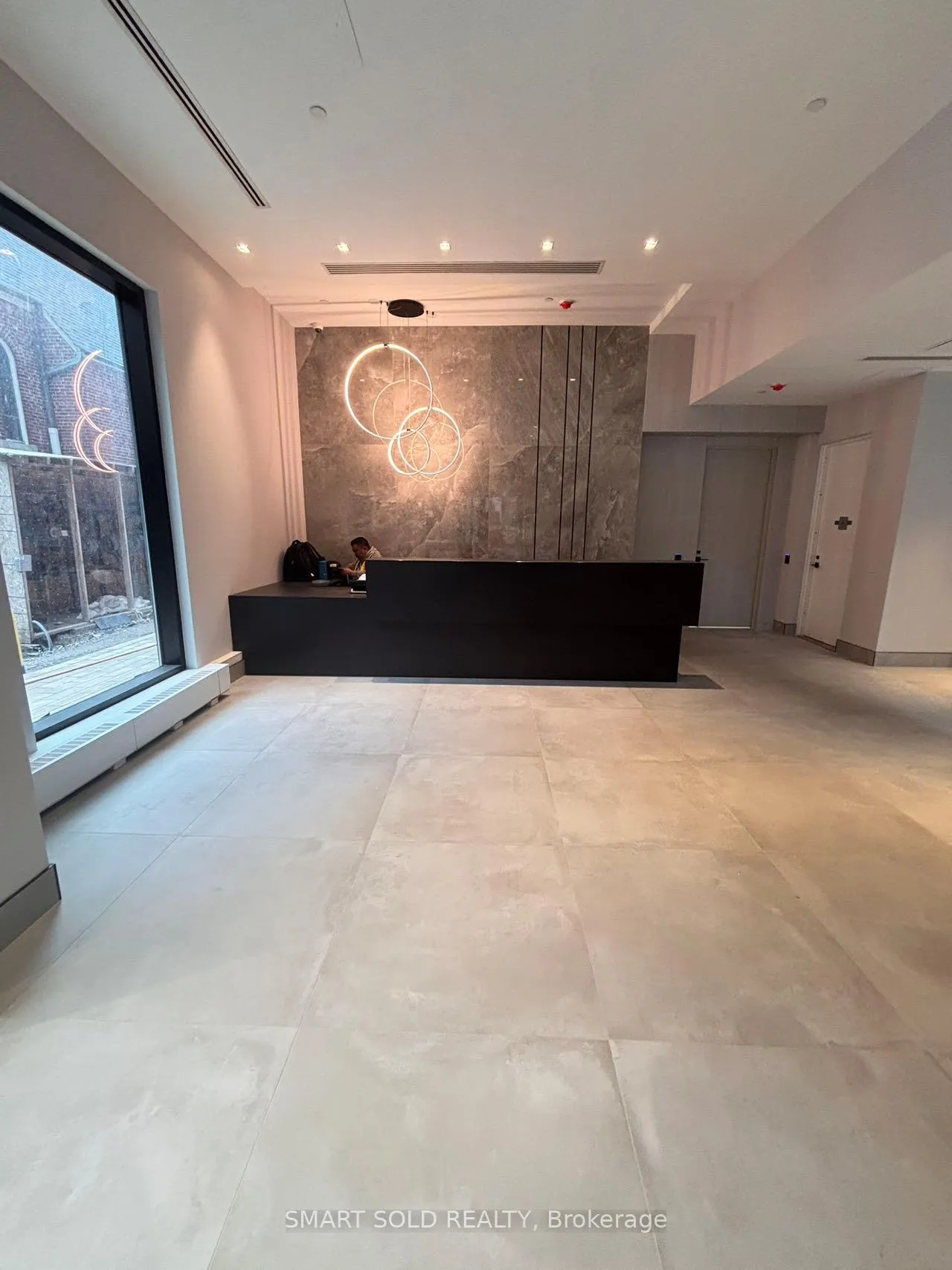 Photo 3 of Unit 1208, 603 Sherbourne Street, Toronto, North St. James Town — HOMEH